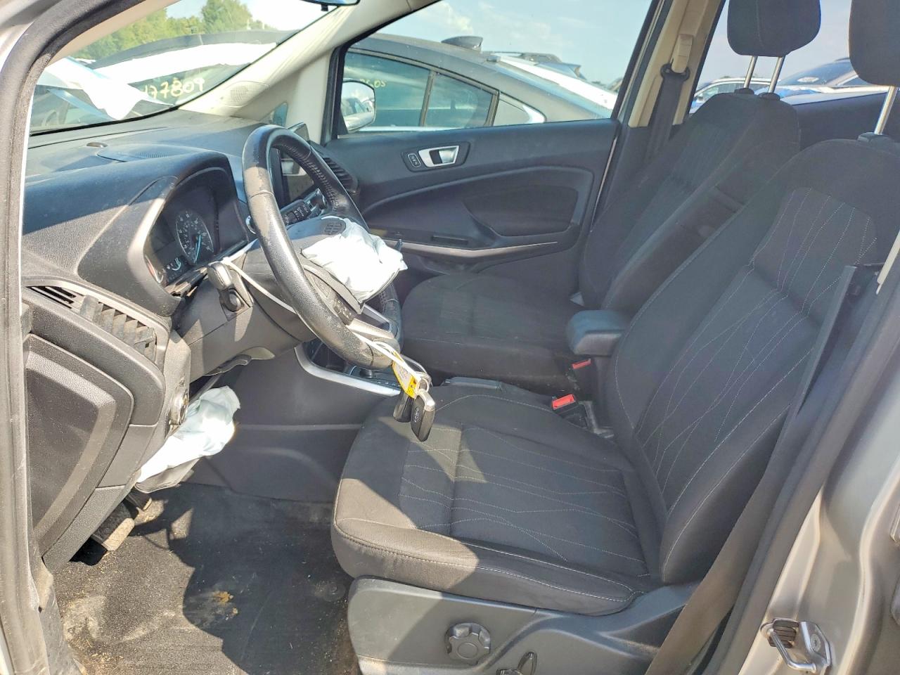 2019 Ford Ecosport Se Серебряный vin: MAJ3S2GE4KC282820