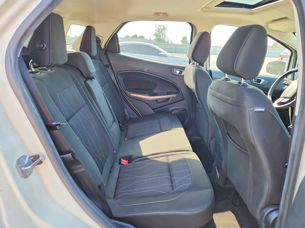 2019 Ford Ecosport Se White vin: MAJ3S2GE8KC292203