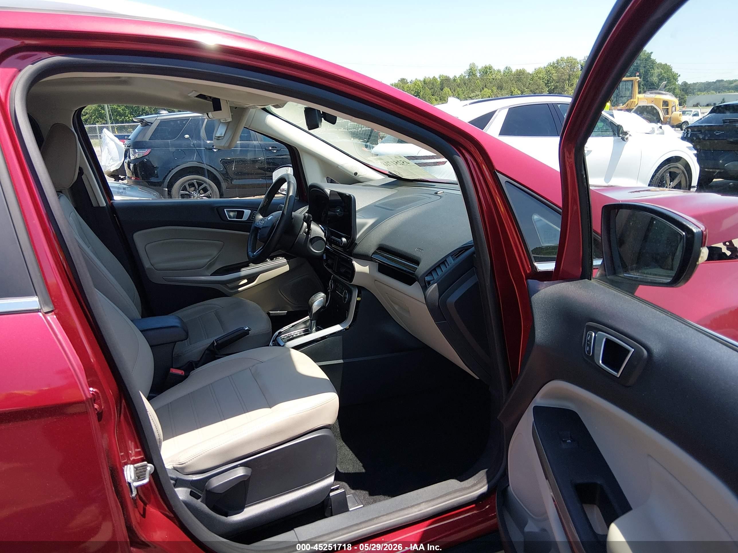 2019 Ford Ecosport Titanium Red vin: MAJ3S2KE8KC309721
