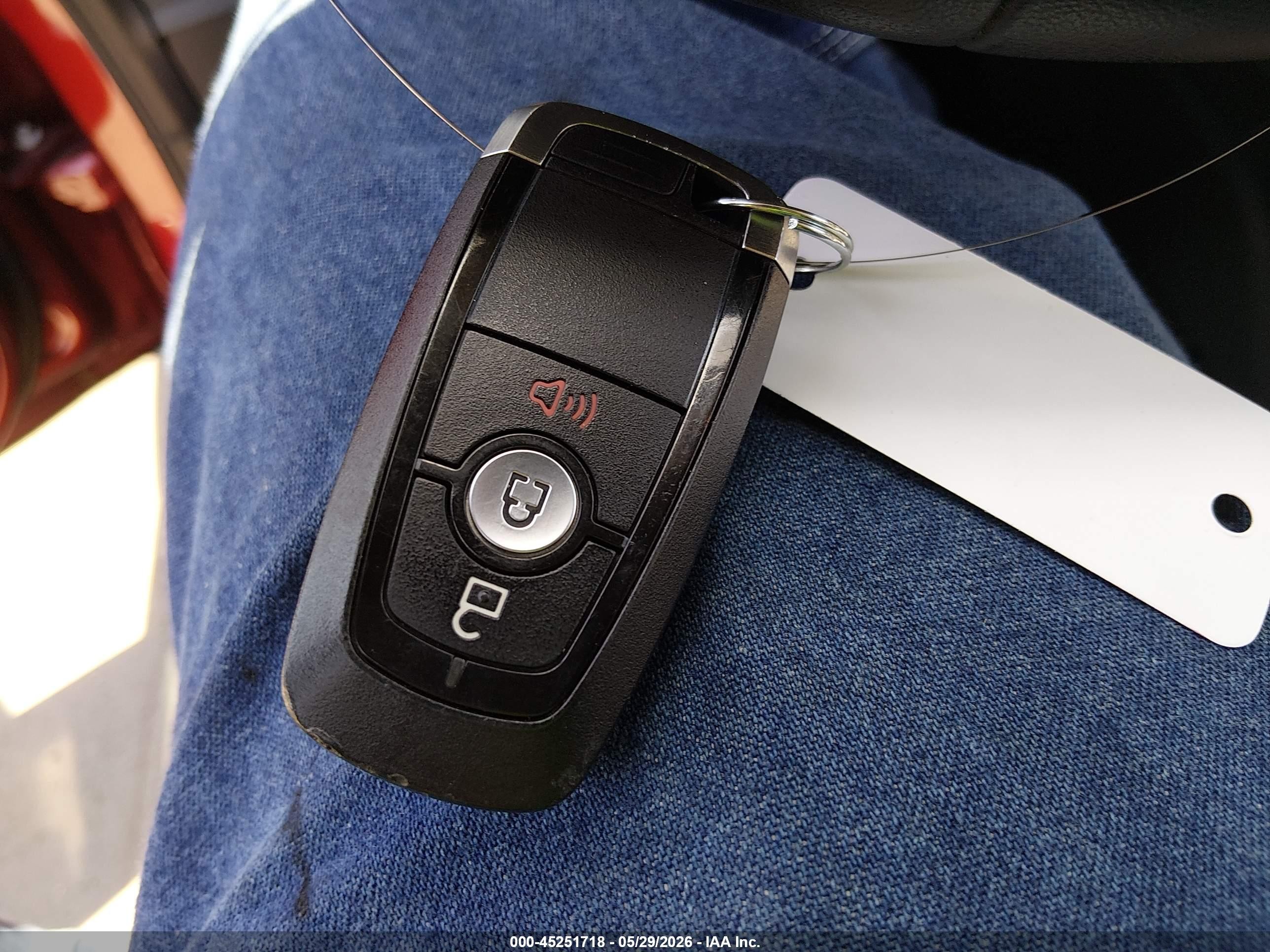 2019 Ford Ecosport Titanium Red vin: MAJ3S2KE8KC309721