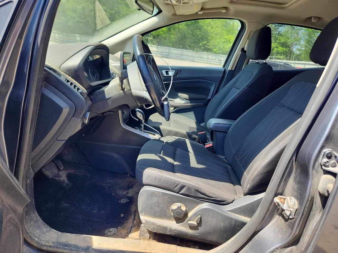 2018 Ford Ecosport Se Gray vin: MAJ6P1UL5JC248329