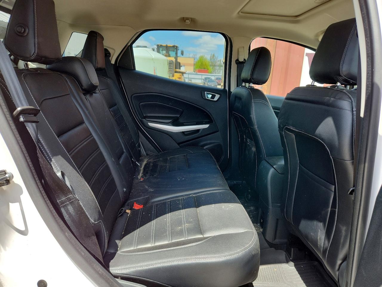 2018 Ford Ecosport Titanium White vin: MAJ6P1WL7JC159701