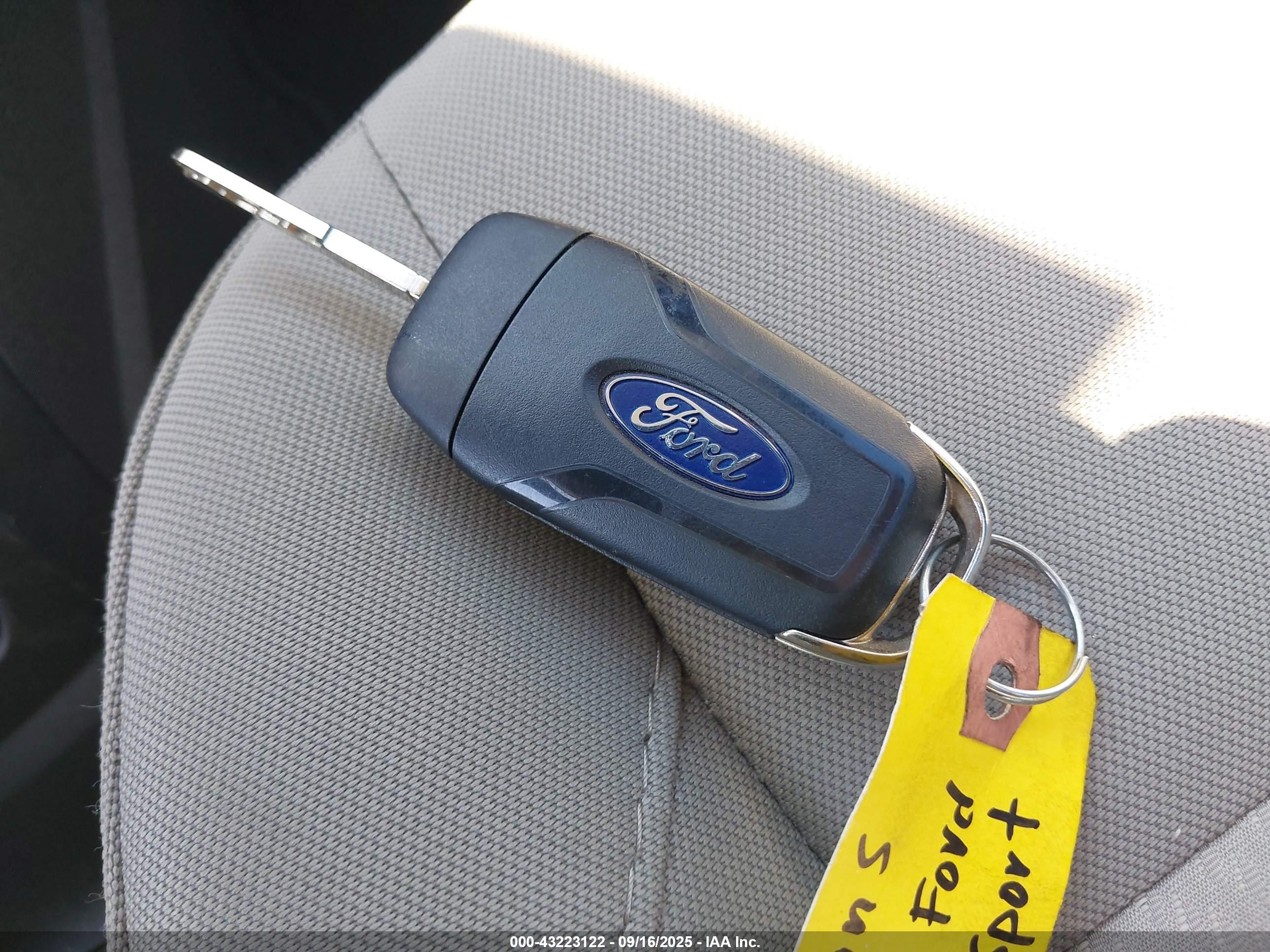 2022 Ford Ecosport S Blue vin: MAJ6S3FL0NC468927