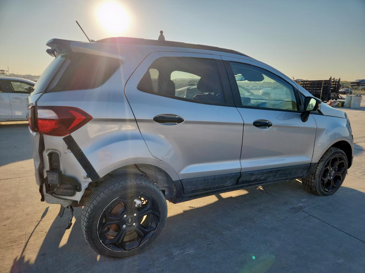 2021 Ford Ecosport Ses Серебряный vin: MAJ6S3JL6MC455038