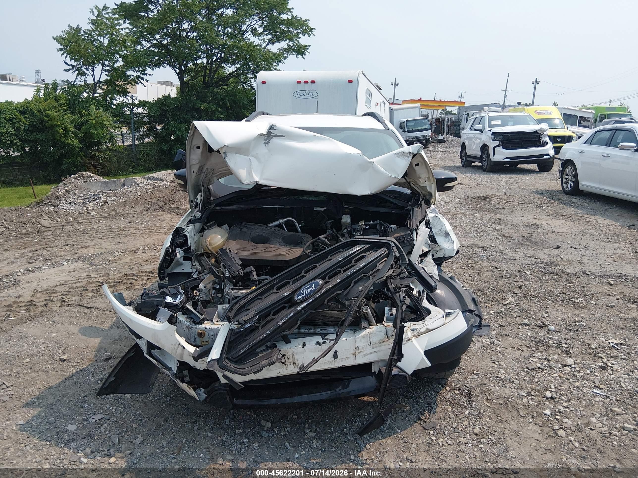 2019 Ford Ecosport Ses White vin: MAJ6S3JL8KC306613
