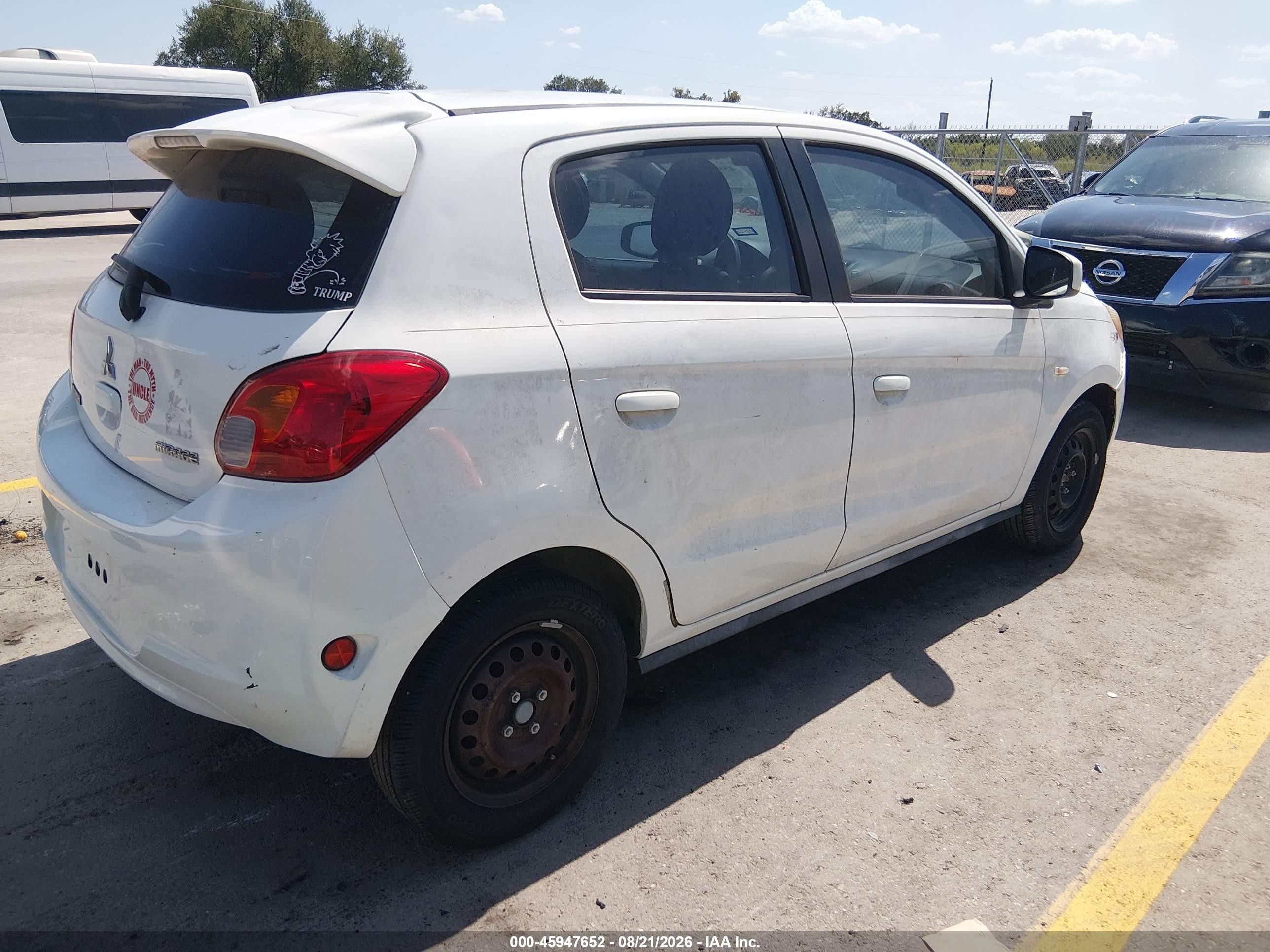 2014 Mitsubishi Mirage De White vin: ML32A3HJ0EH009670