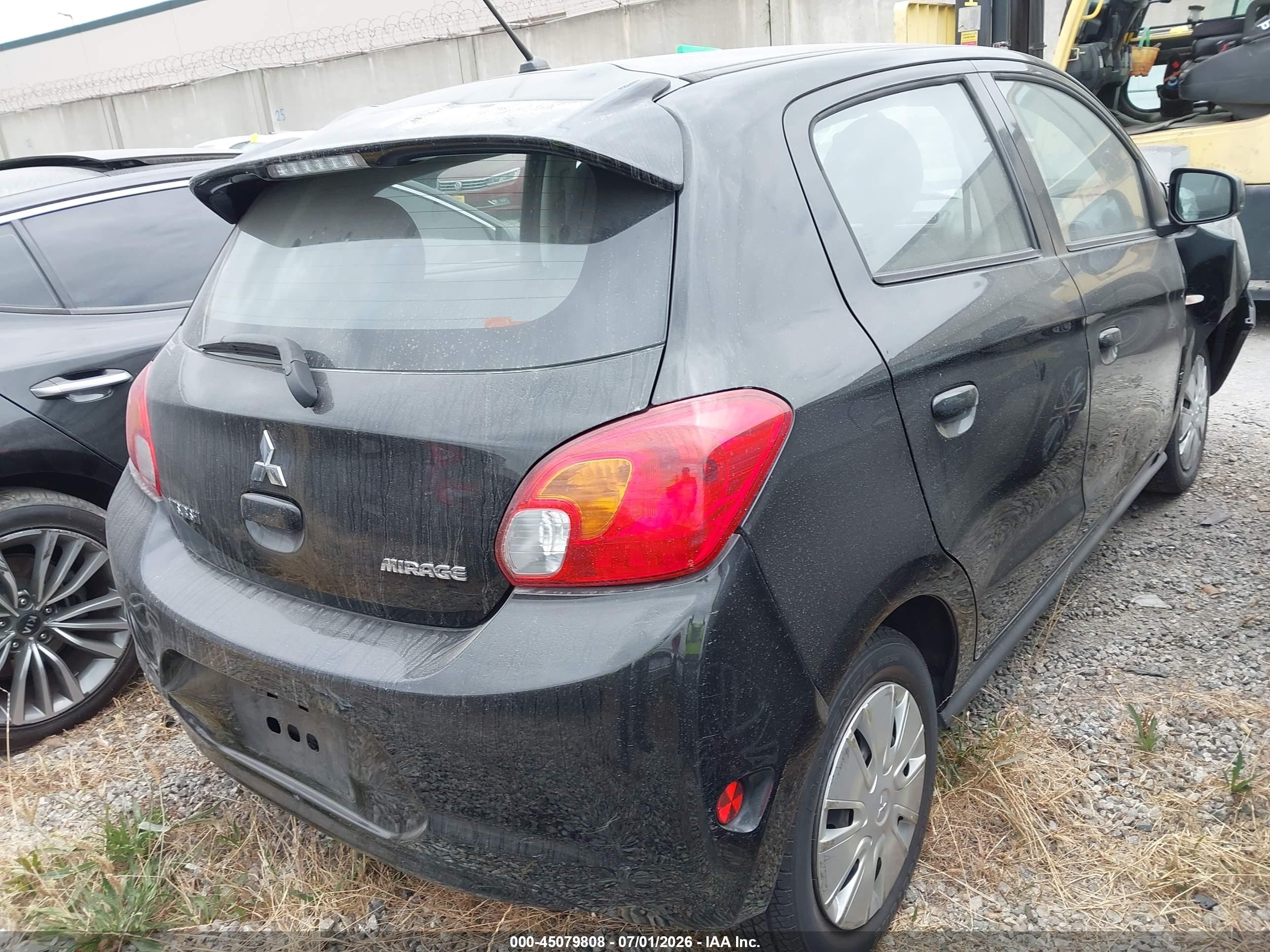 2015 Mitsubishi Mirage De Black vin: ML32A3HJ0FH014062