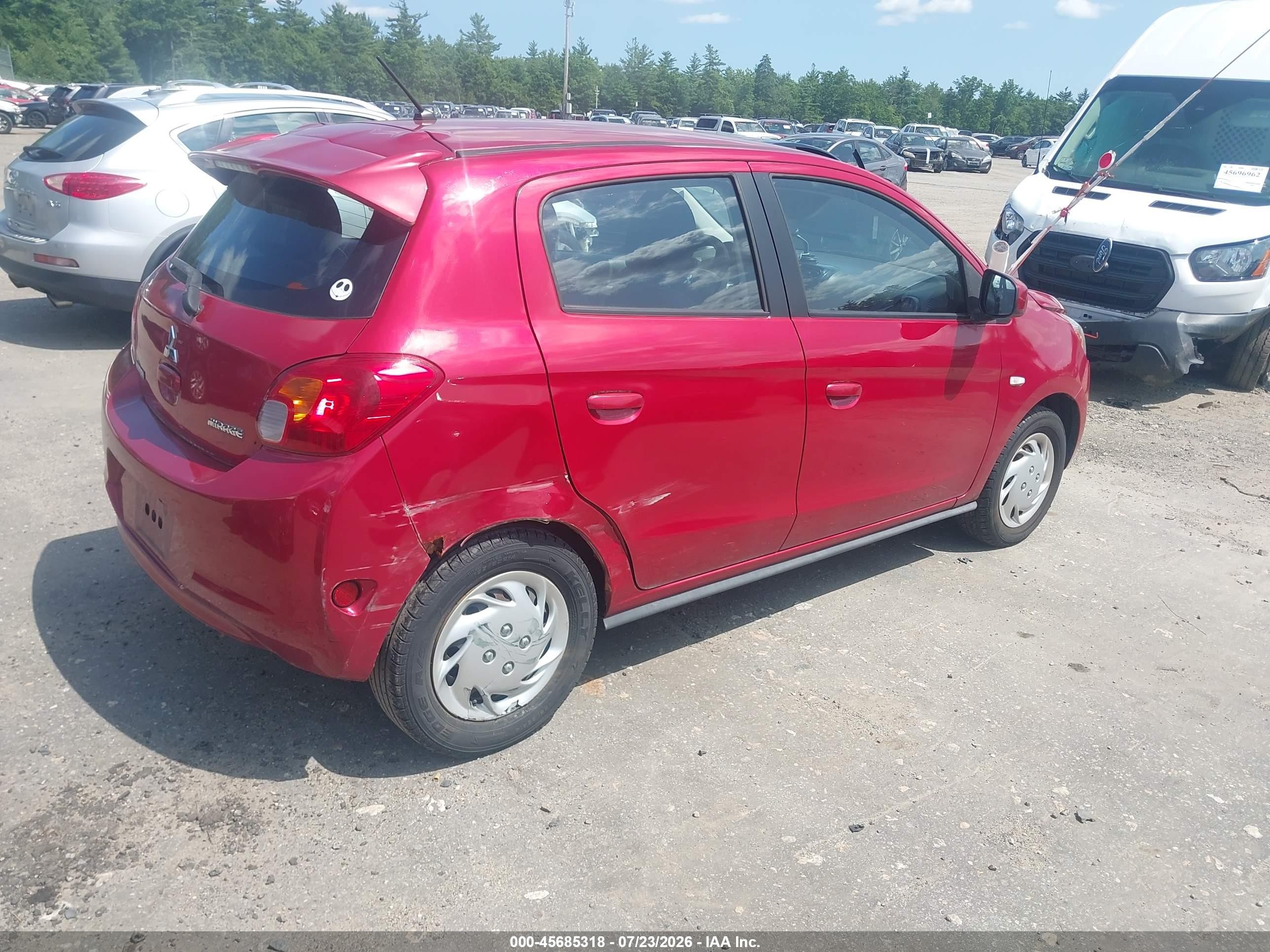 2015 Mitsubishi Mirage De/rf Red vin: ML32A3HJ0FH046459