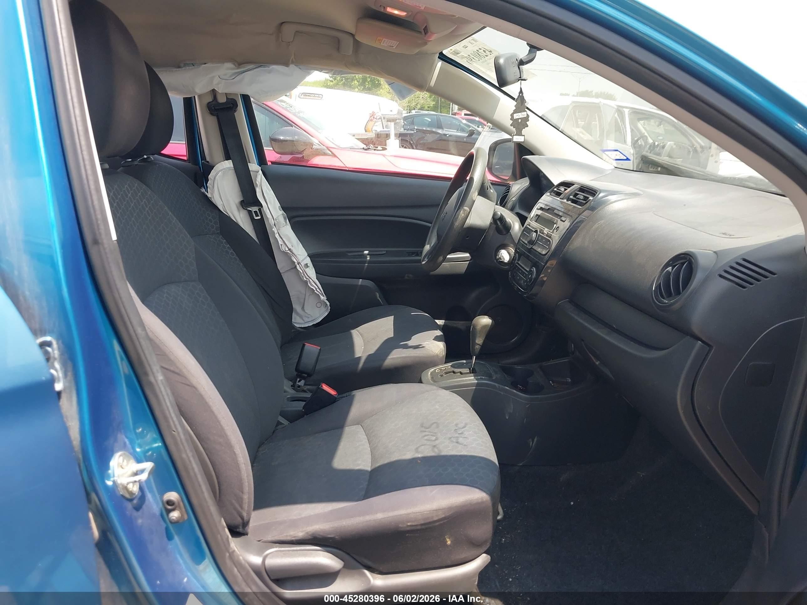 2015 Mitsubishi Mirage De Blue vin: ML32A3HJ0FH048700