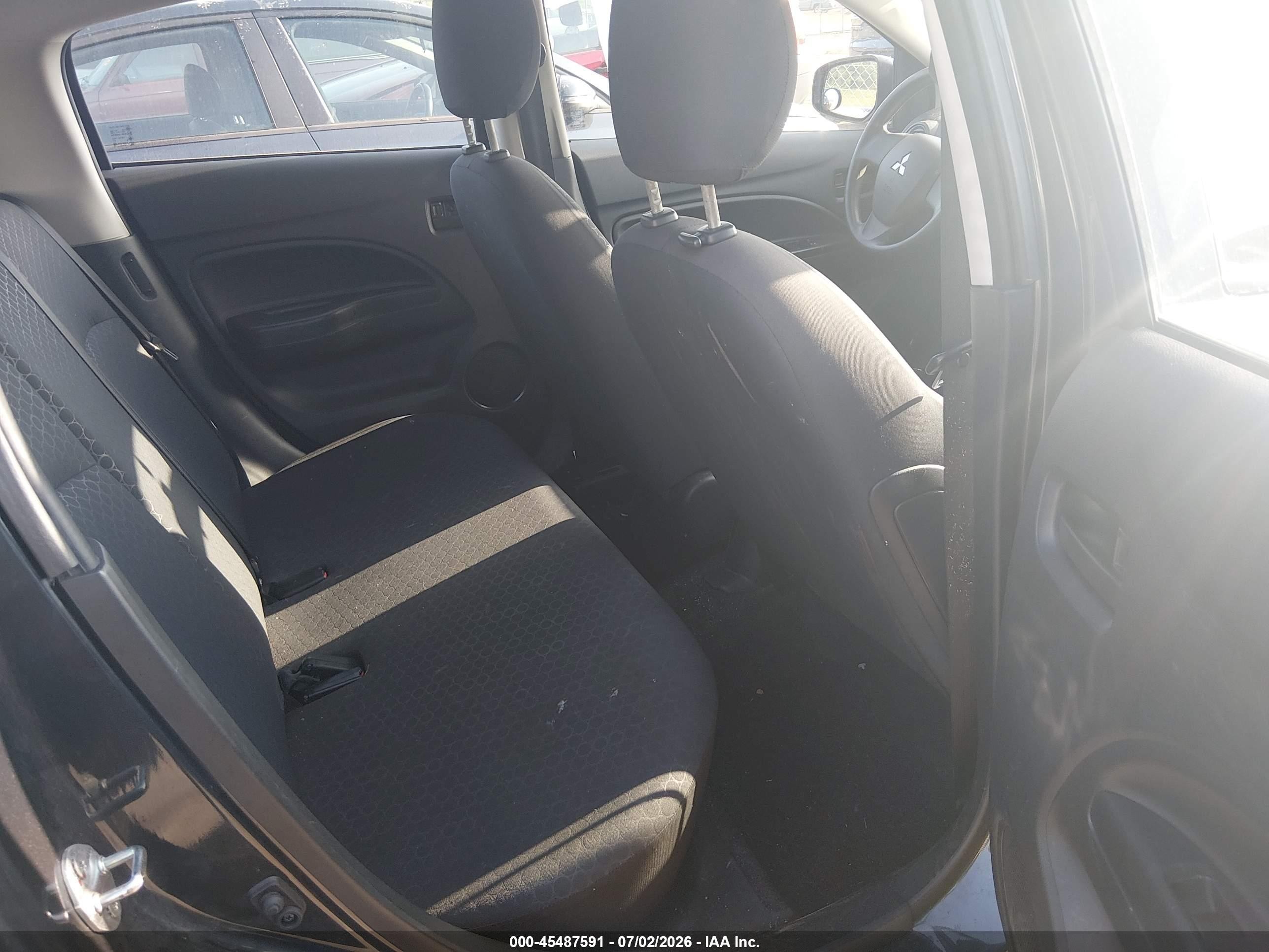 2014 Mitsubishi Mirage De Gray vin: ML32A3HJ1EH013579