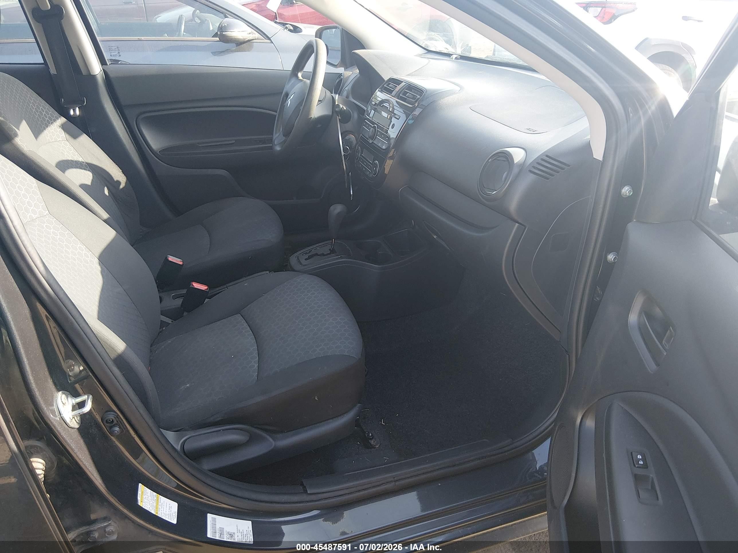 2014 Mitsubishi Mirage De Gray vin: ML32A3HJ1EH013579