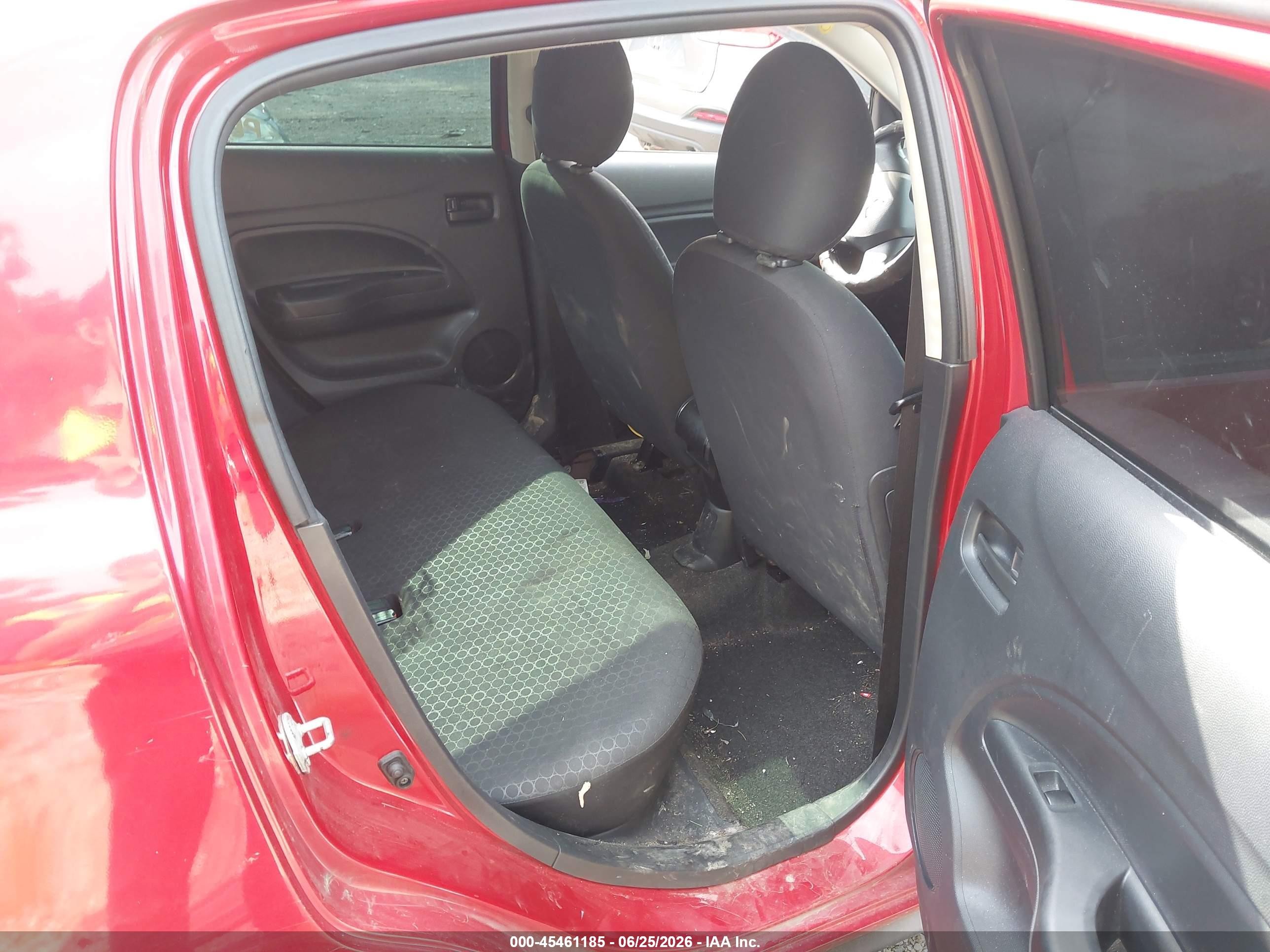 2014 Mitsubishi Mirage De Red vin: ML32A3HJ1EH018779