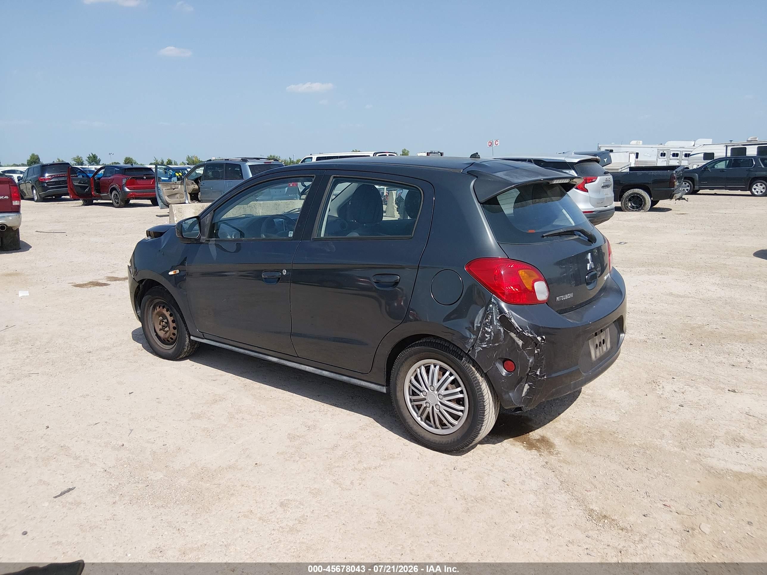 2015 Mitsubishi Mirage De/rf Gray vin: ML32A3HJ1FH000395