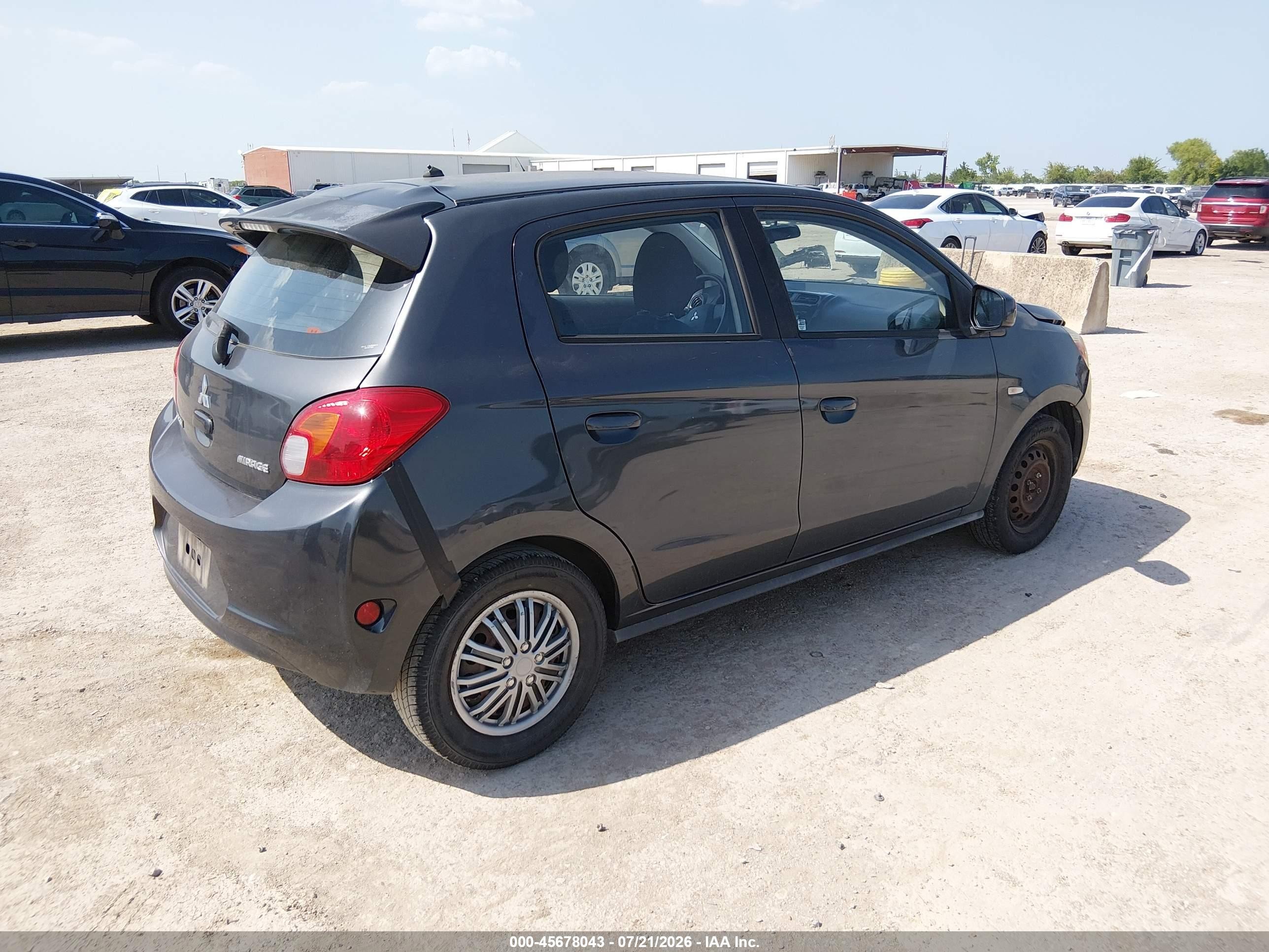 2015 Mitsubishi Mirage De/rf Gray vin: ML32A3HJ1FH000395