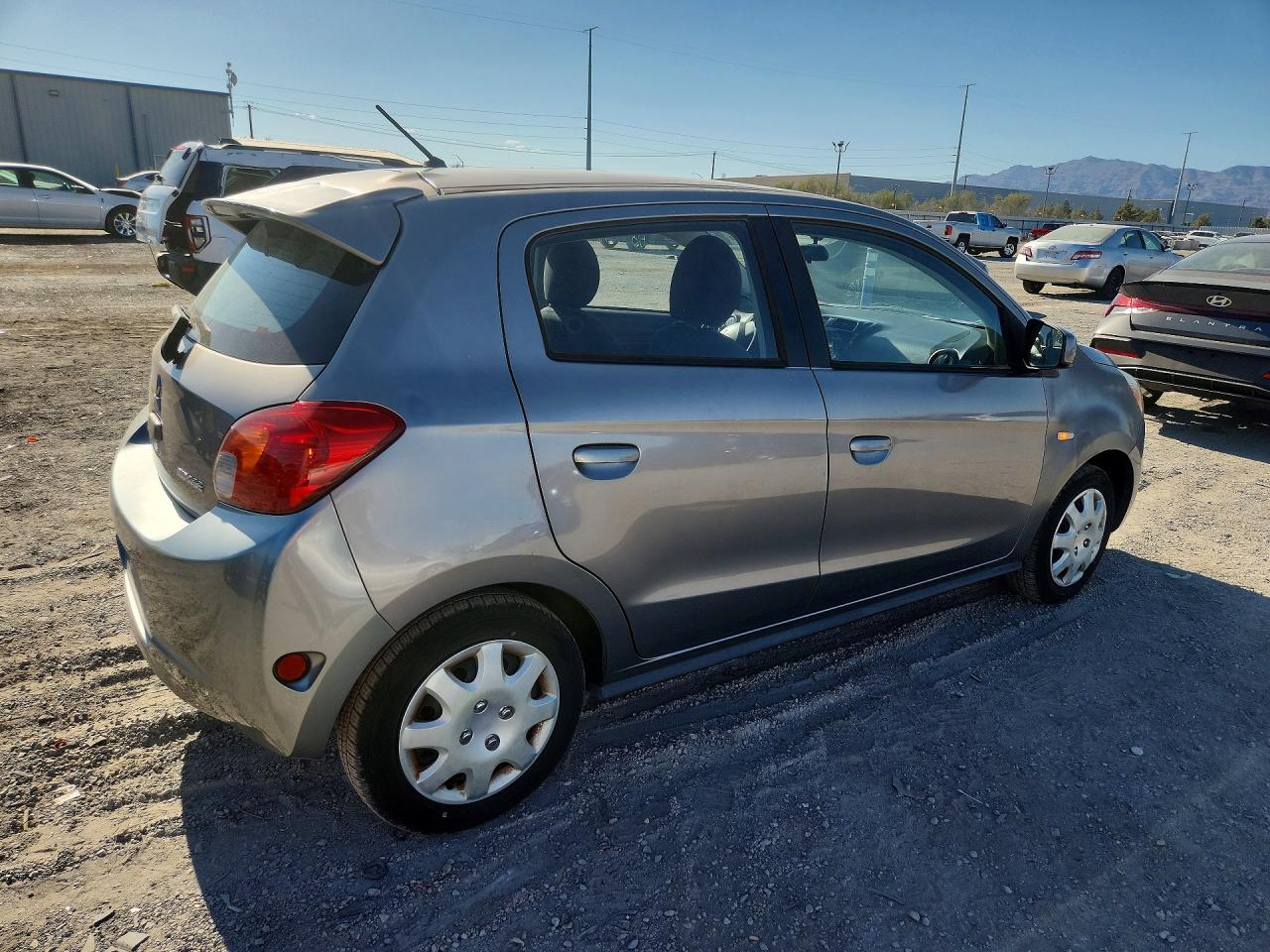 2015 Mitsubishi Mirage De Gray vin: ML32A3HJ1FH036667