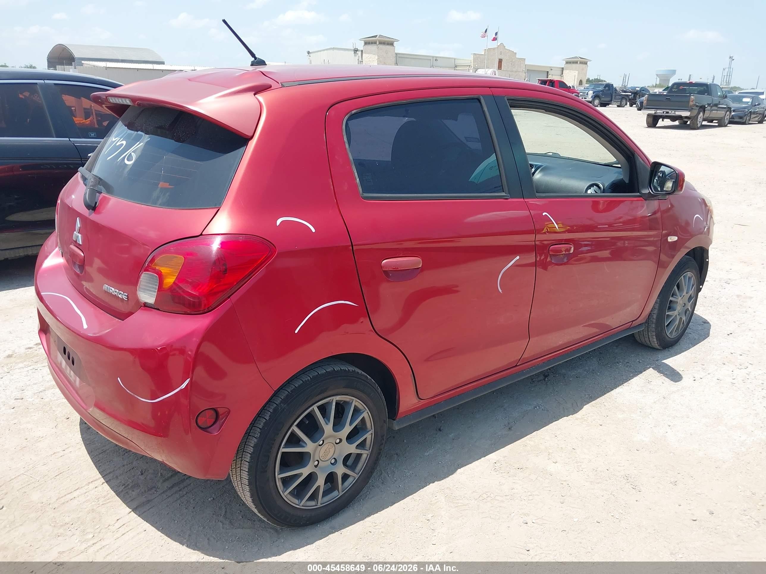 2015 Mitsubishi Mirage De Red vin: ML32A3HJ1FH043750