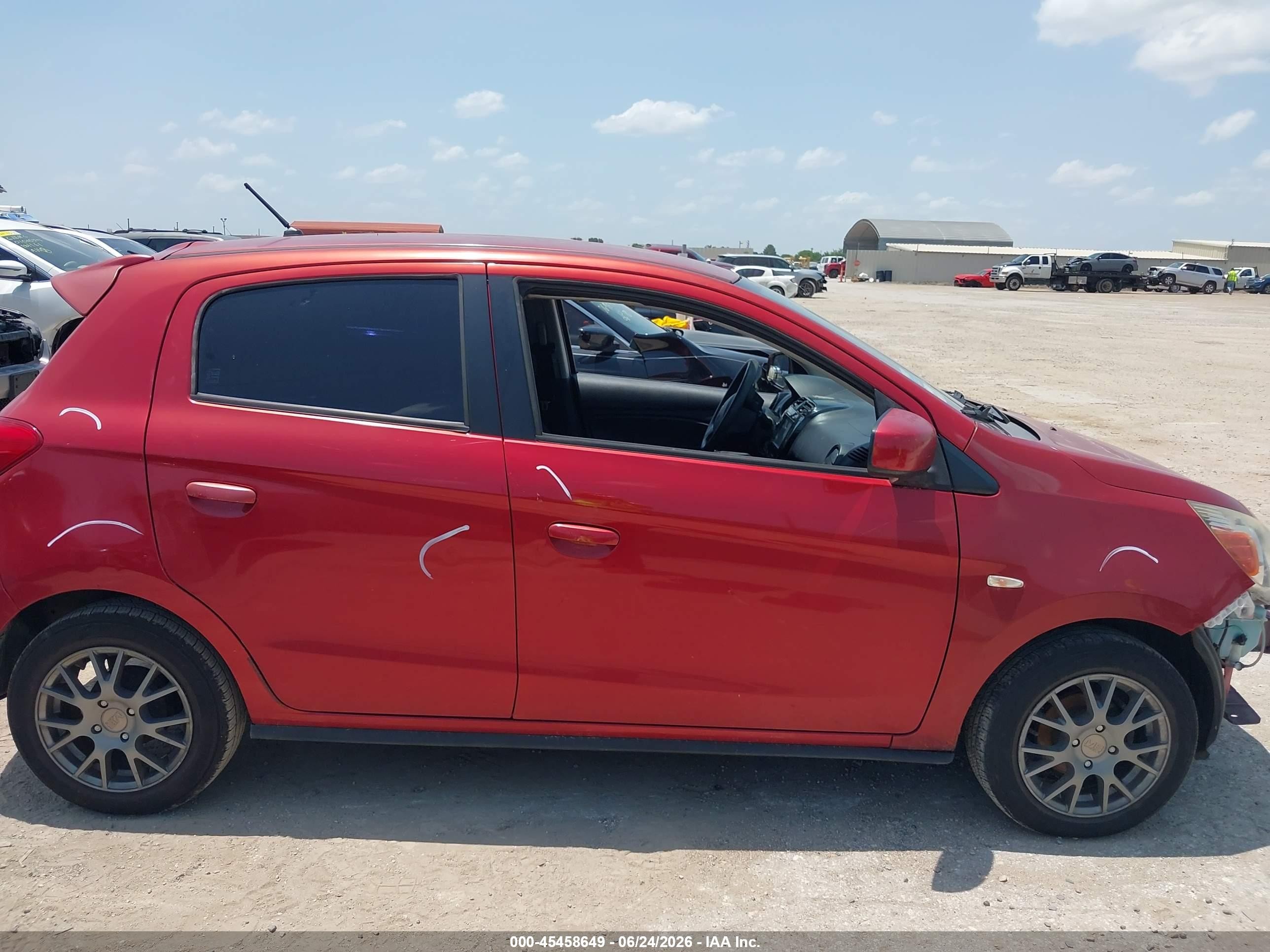 2015 Mitsubishi Mirage De Red vin: ML32A3HJ1FH043750