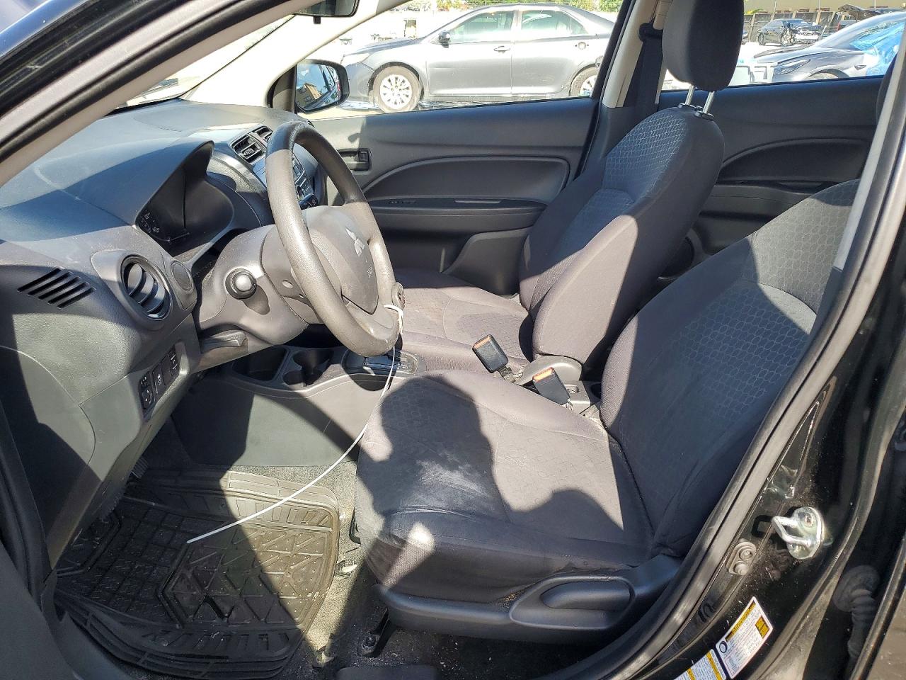 2015 Mitsubishi Mirage De Black vin: ML32A3HJ1FH047121
