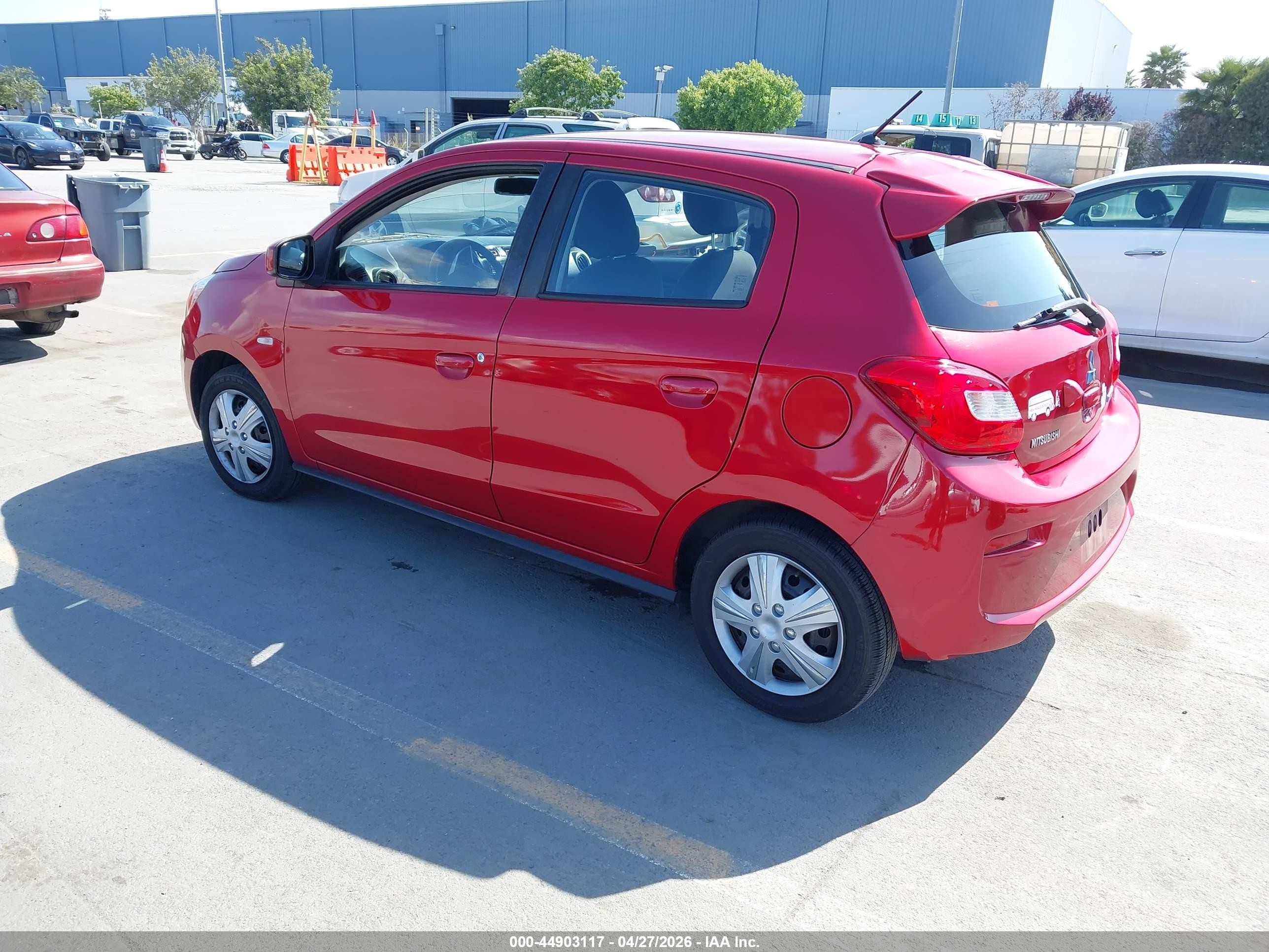 2019 Mitsubishi Mirage Es/rf Красный vin: ML32A3HJ1KH015098