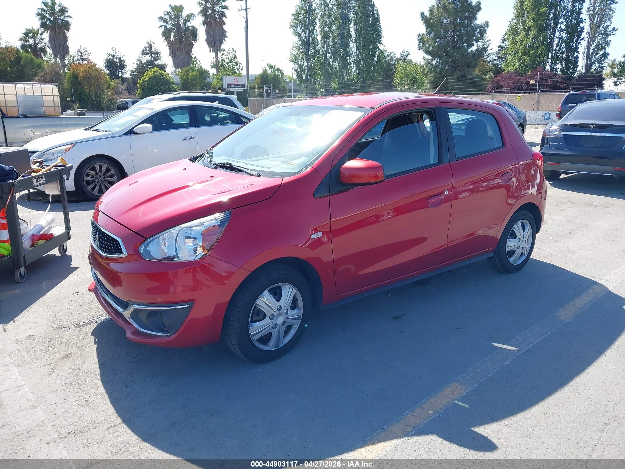 2019 Mitsubishi Mirage Es/rf Красный vin: ML32A3HJ1KH015098