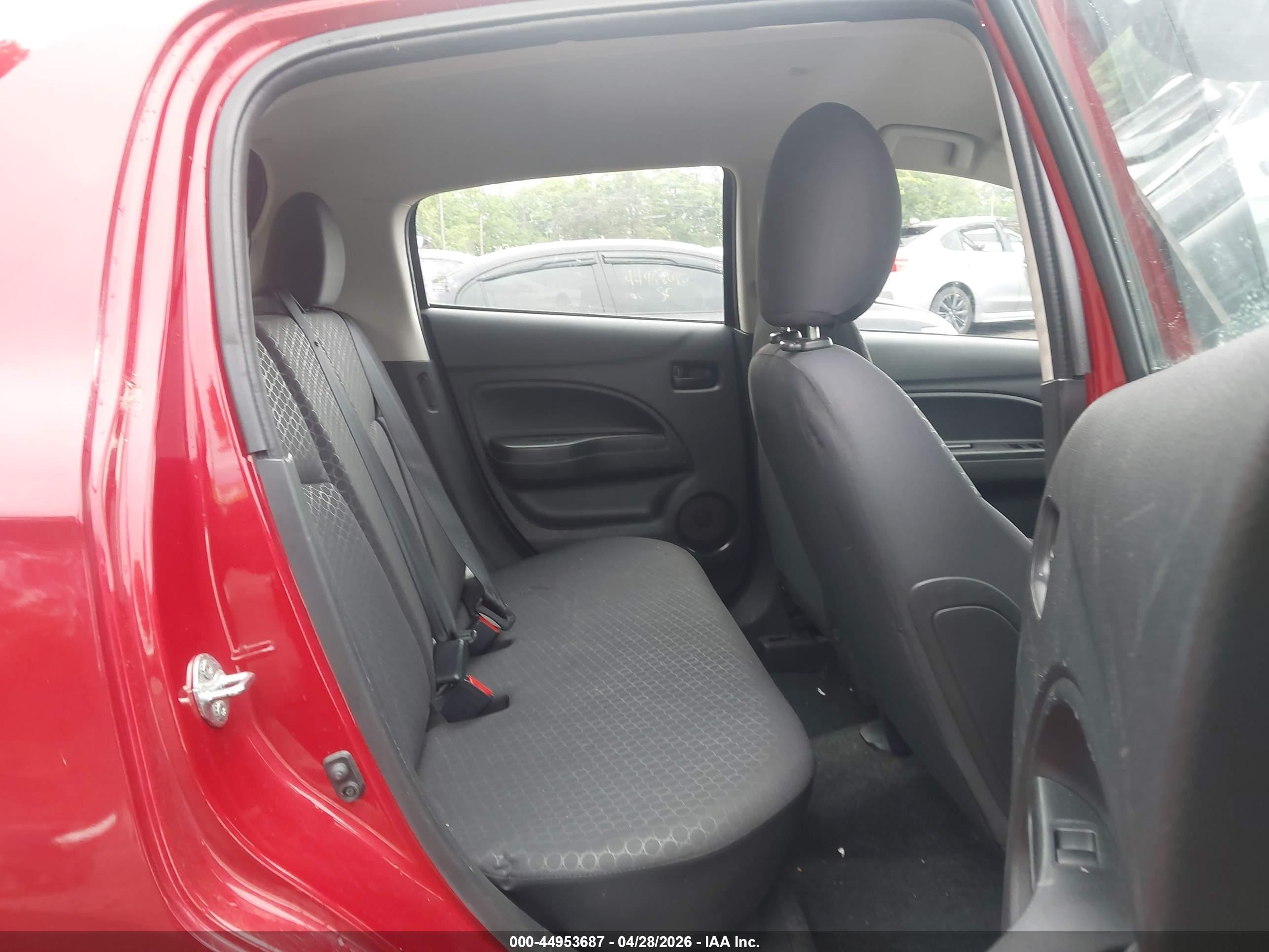 2015 Mitsubishi Mirage De/rf Red vin: ML32A3HJ2FH045927