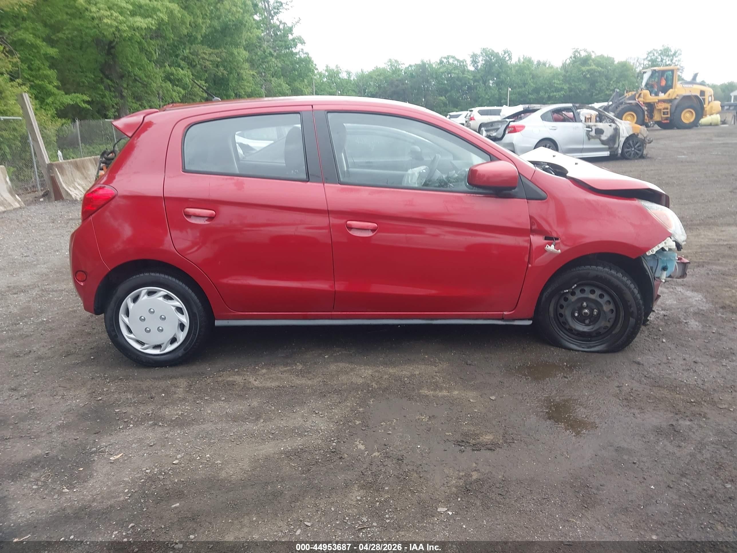 2015 Mitsubishi Mirage De/rf Red vin: ML32A3HJ2FH045927