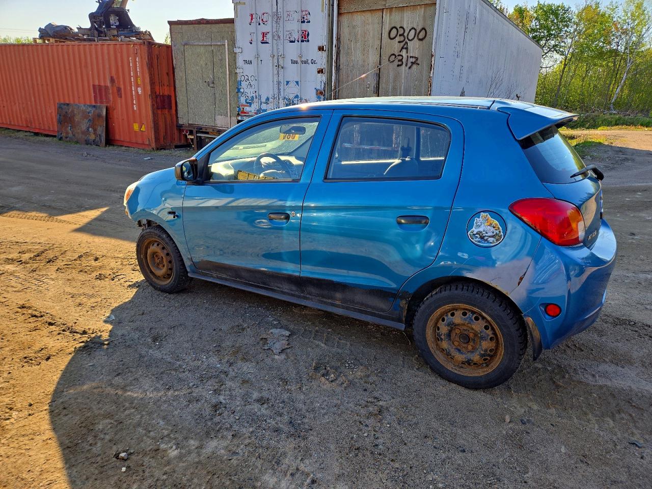 2014 Mitsubishi Mirage De Blue vin: ML32A3HJ3EH004737