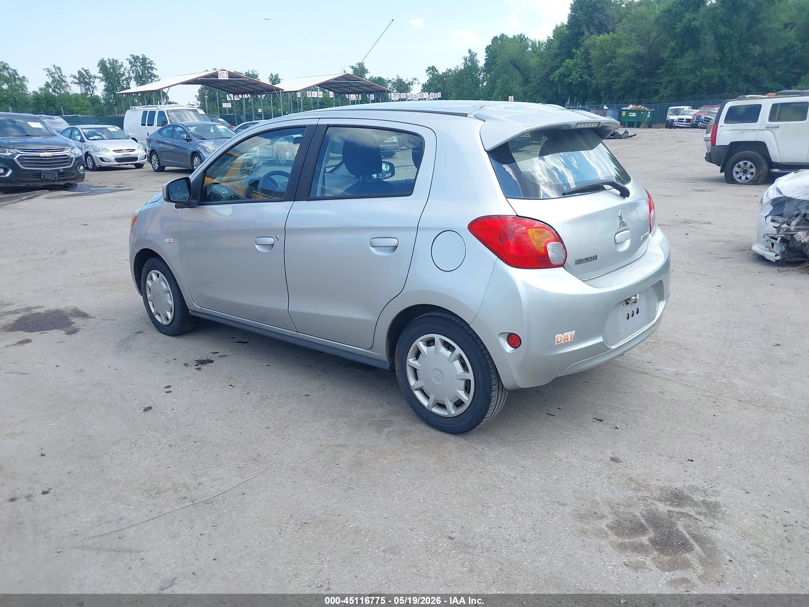 2014 Mitsubishi Mirage De Silver vin: ML32A3HJ3EH006682