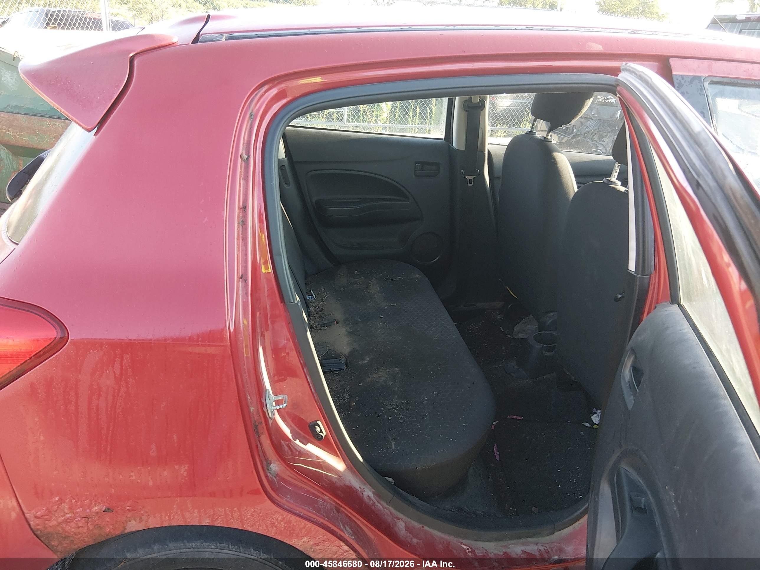 2014 Mitsubishi Mirage De Red vin: ML32A3HJ3EH023126