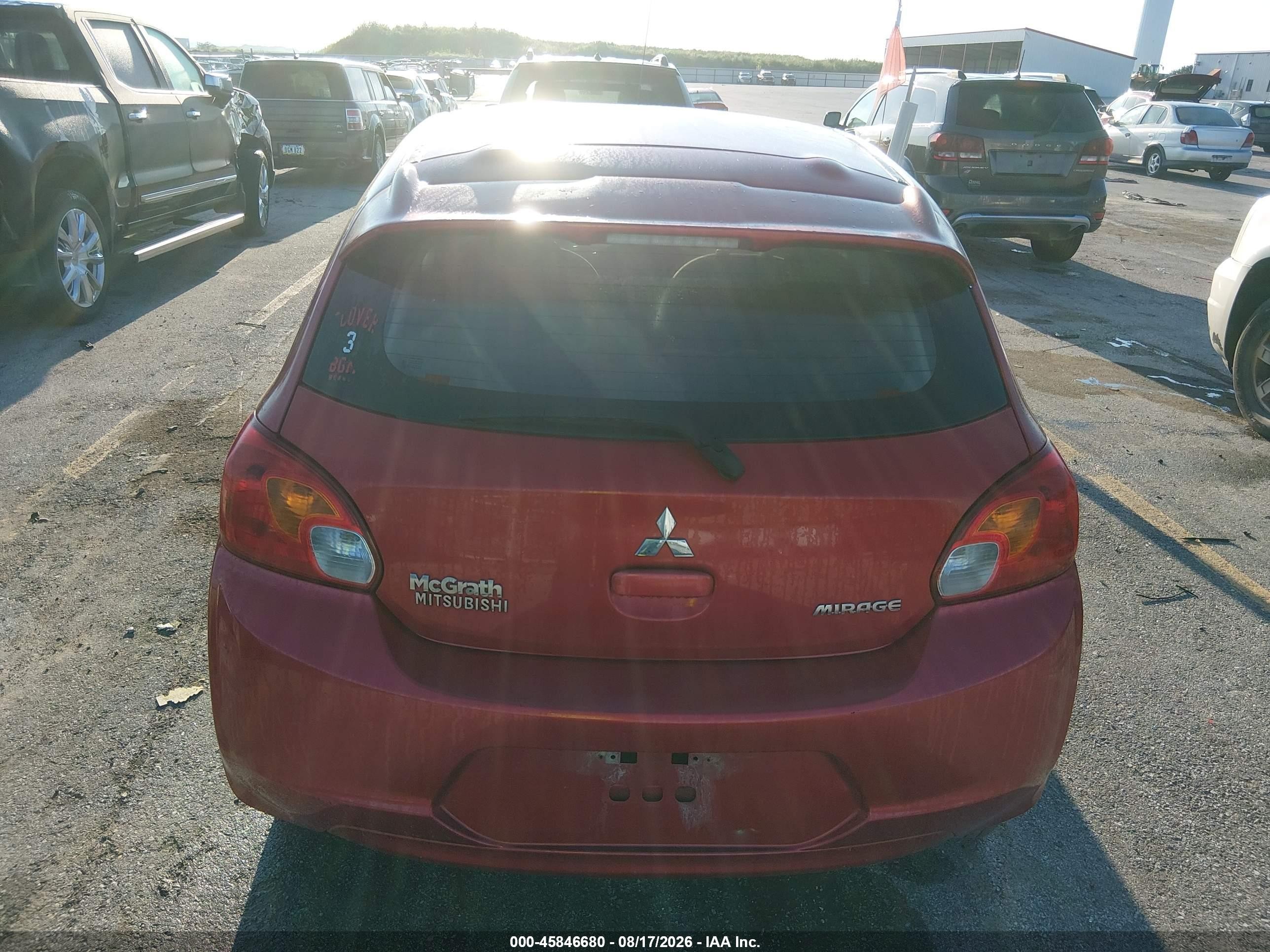 2014 Mitsubishi Mirage De Red vin: ML32A3HJ3EH023126