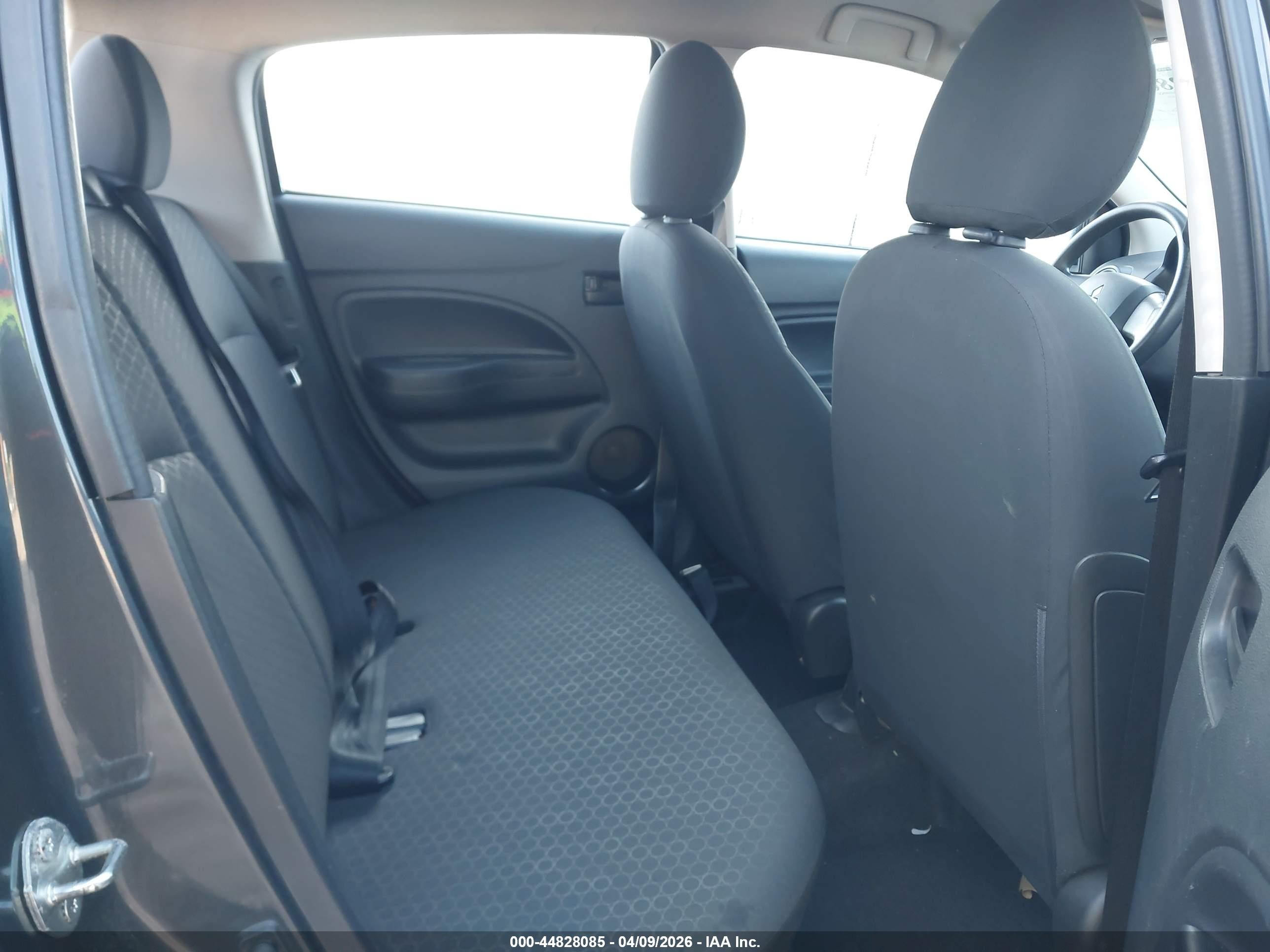 2015 Mitsubishi Mirage De/rf Gray vin: ML32A3HJ3FH007283