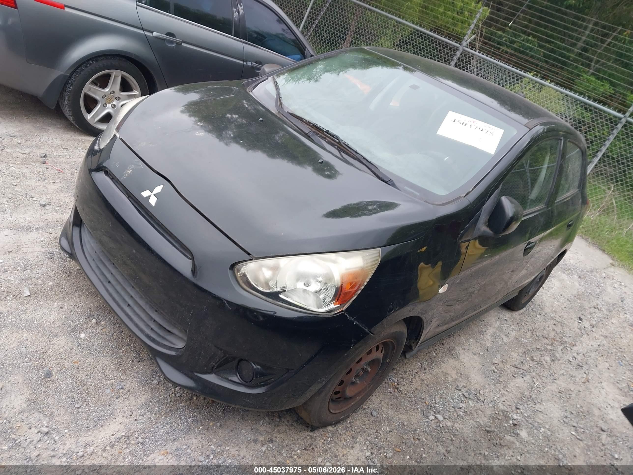2015 Mitsubishi Mirage De Black vin: ML32A3HJ3FH010118