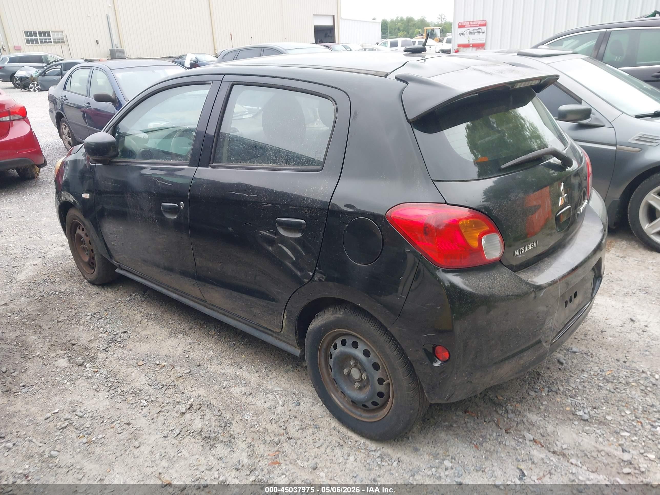 2015 Mitsubishi Mirage De Black vin: ML32A3HJ3FH010118