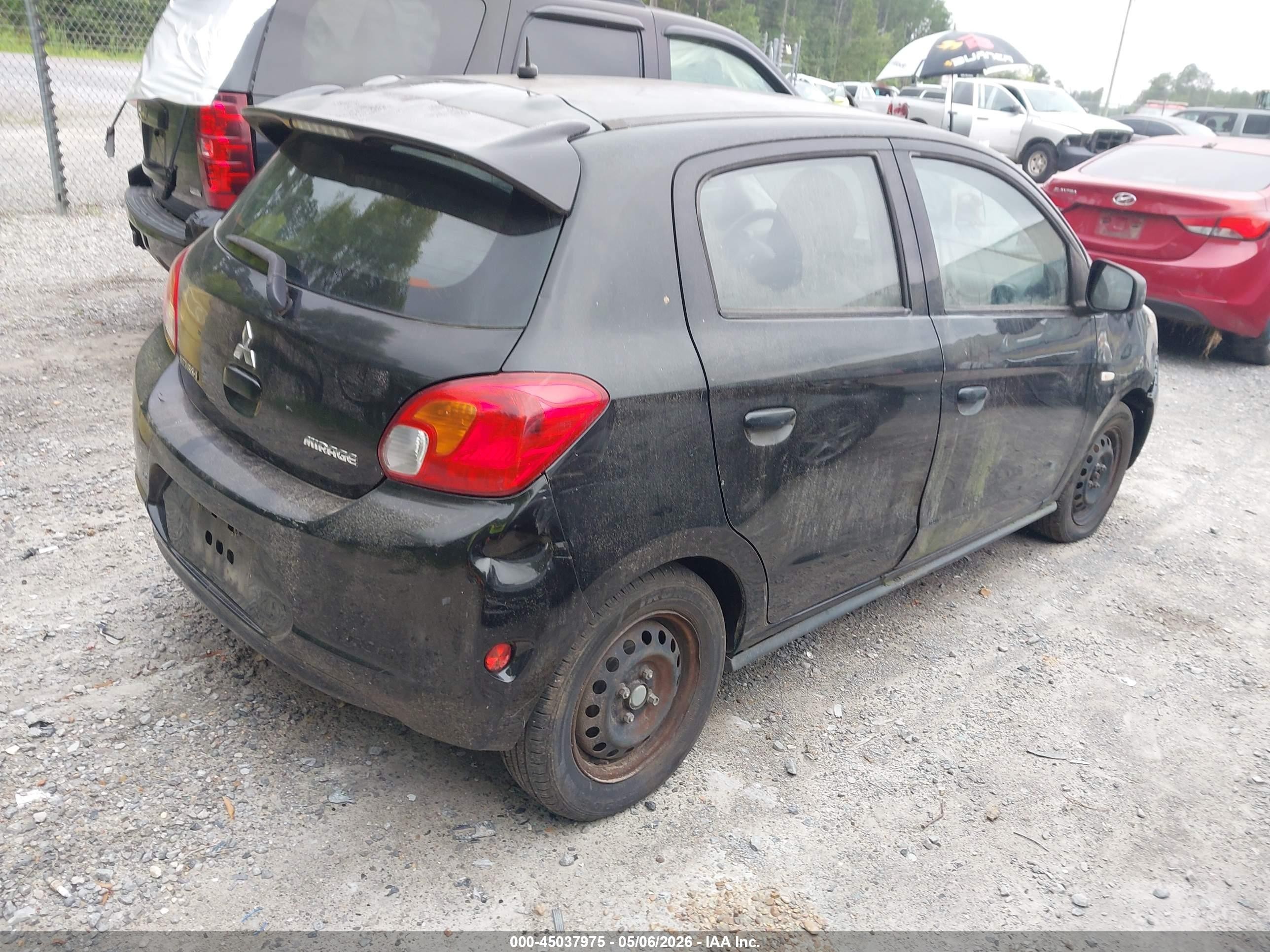 2015 Mitsubishi Mirage De Black vin: ML32A3HJ3FH010118