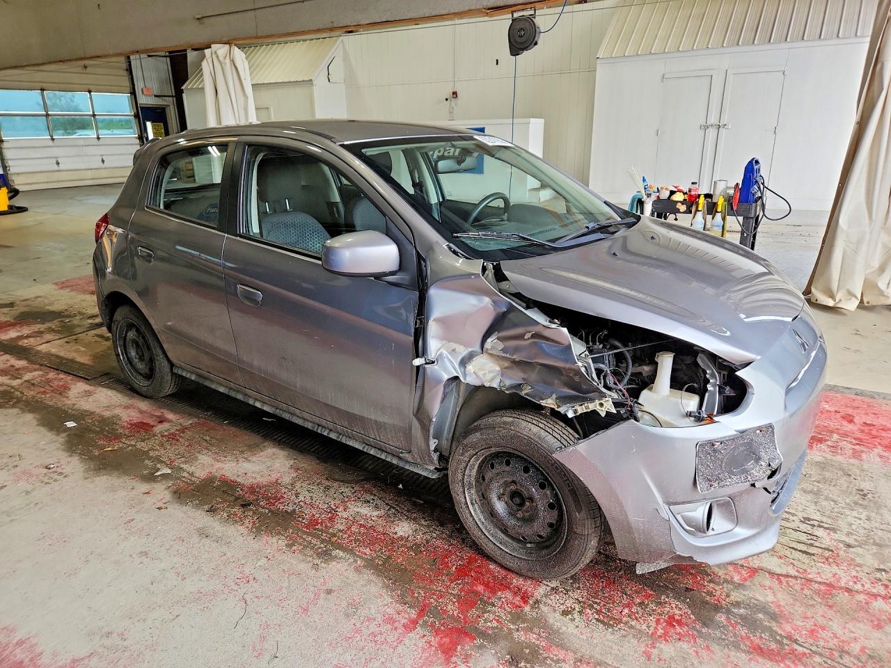 2015 Mitsubishi Mirage De Silver vin: ML32A3HJ3FH046519