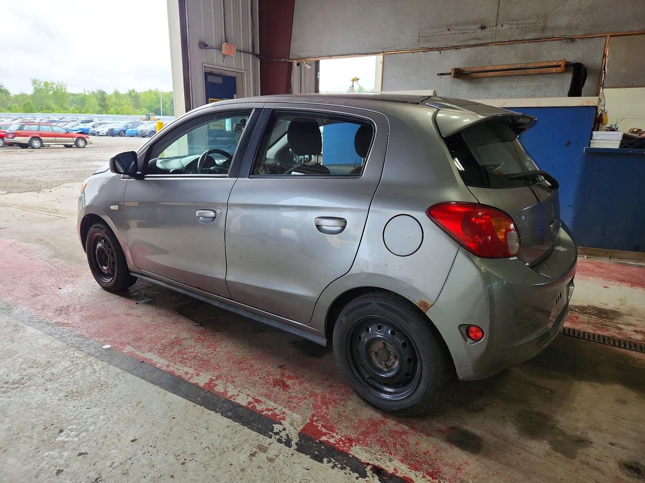 2015 Mitsubishi Mirage De Silver vin: ML32A3HJ3FH046519