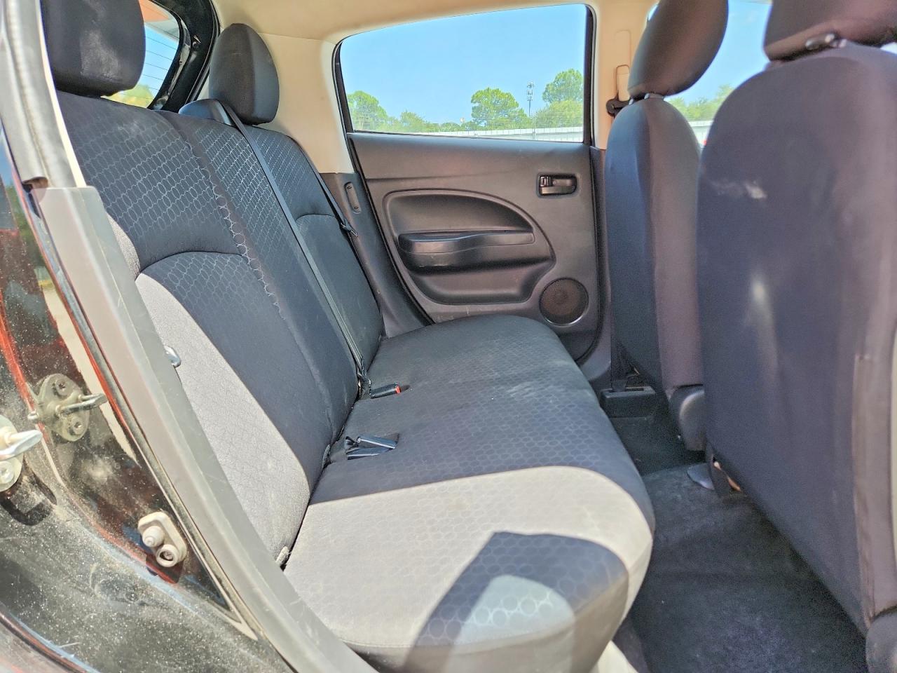 2015 Mitsubishi Mirage De Black vin: ML32A3HJ3FH046634