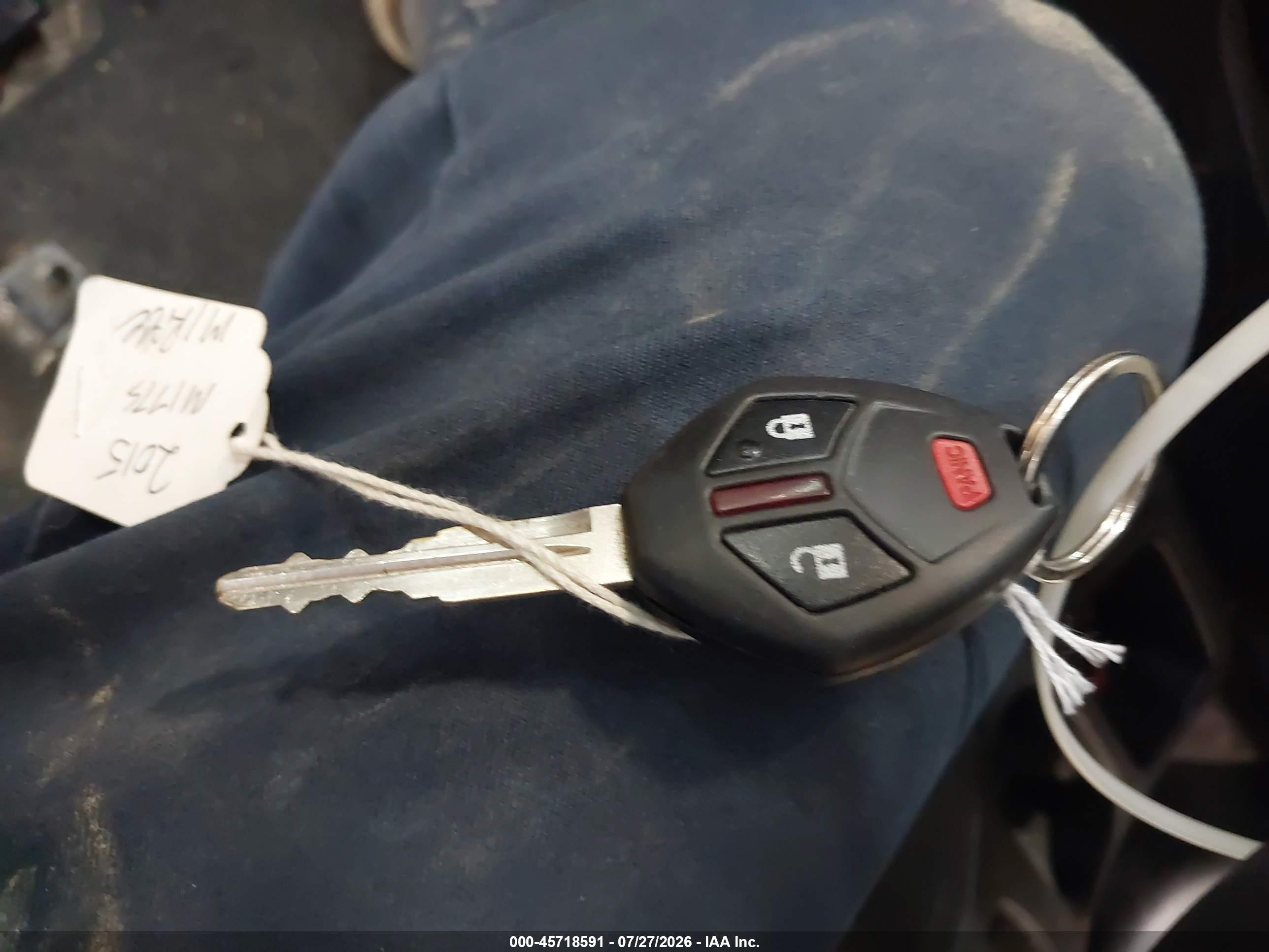 2015 Mitsubishi Mirage De Красный vin: ML32A3HJ3FH055897
