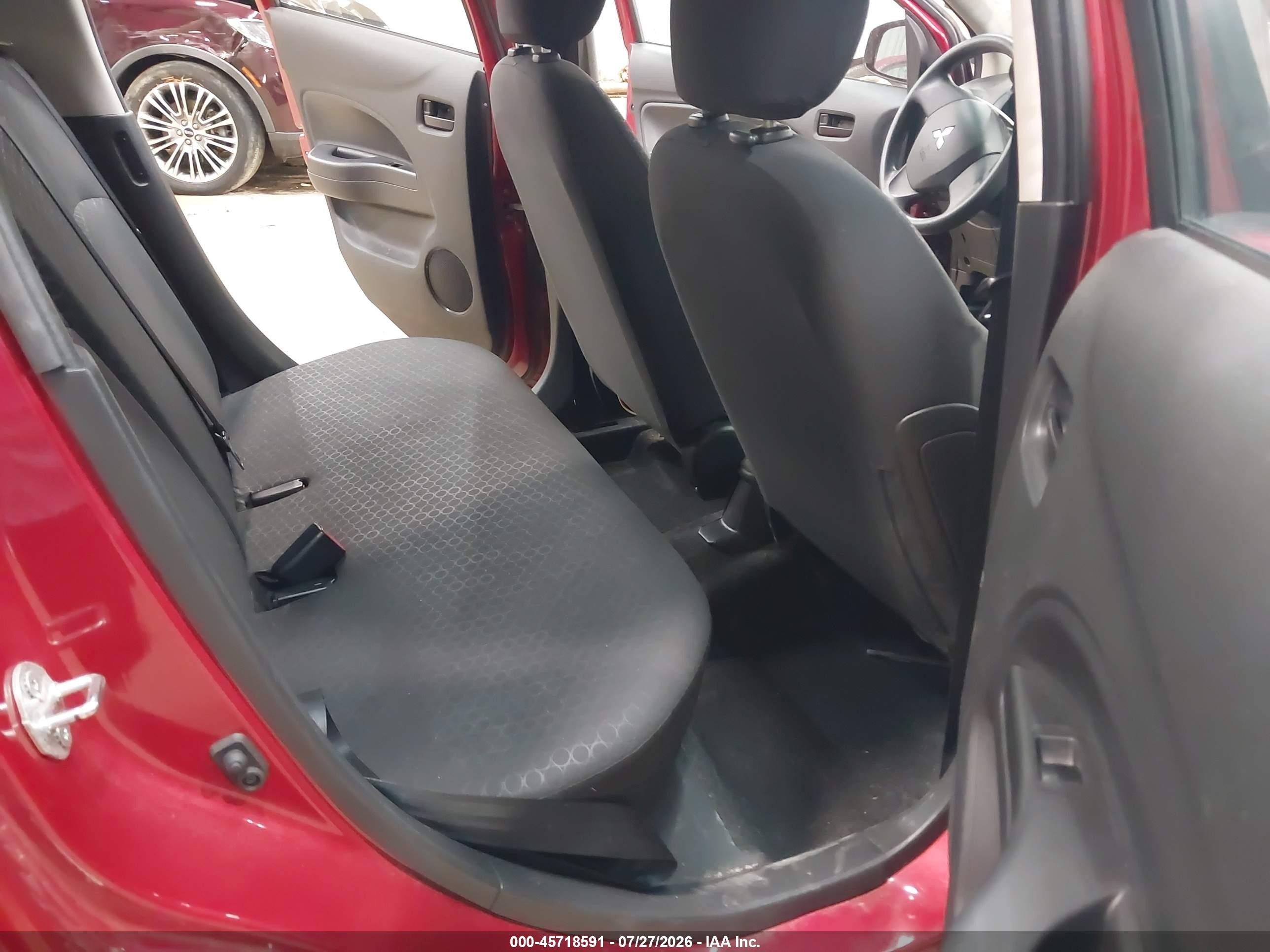 2015 Mitsubishi Mirage De Красный vin: ML32A3HJ3FH055897