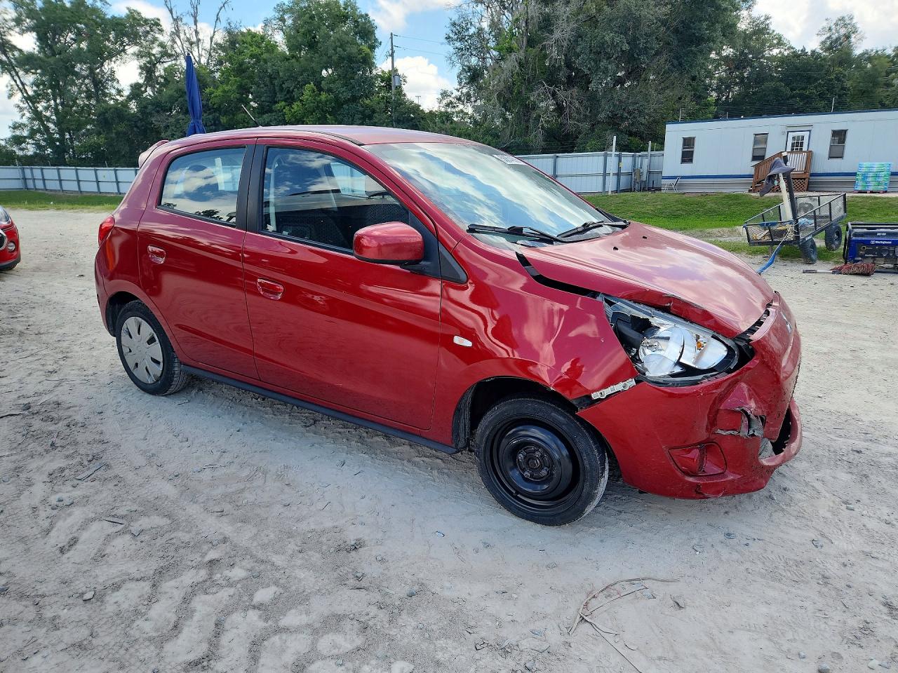 2015 Mitsubishi Mirage De Red vin: ML32A3HJ4FH038266