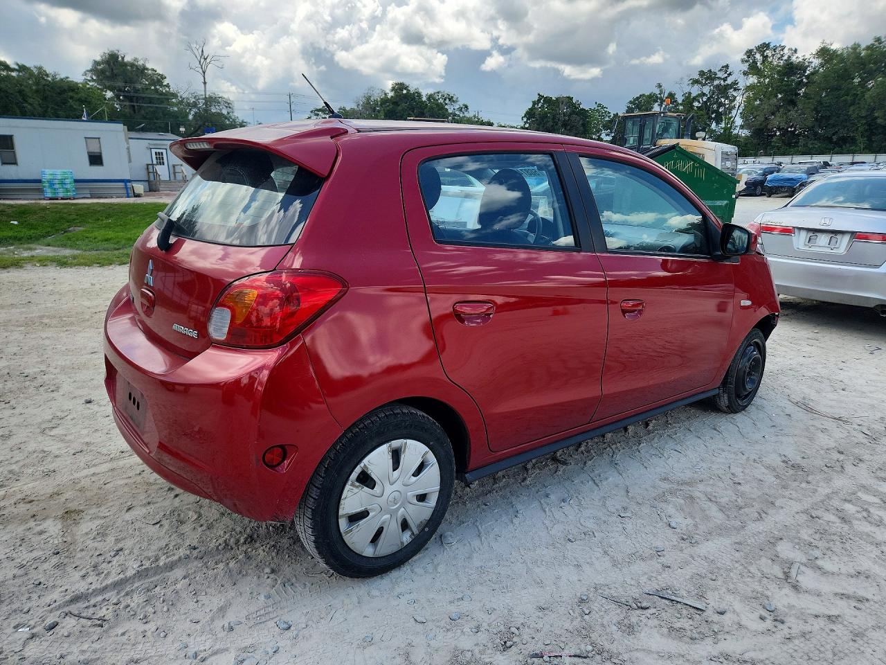 2015 Mitsubishi Mirage De Red vin: ML32A3HJ4FH038266