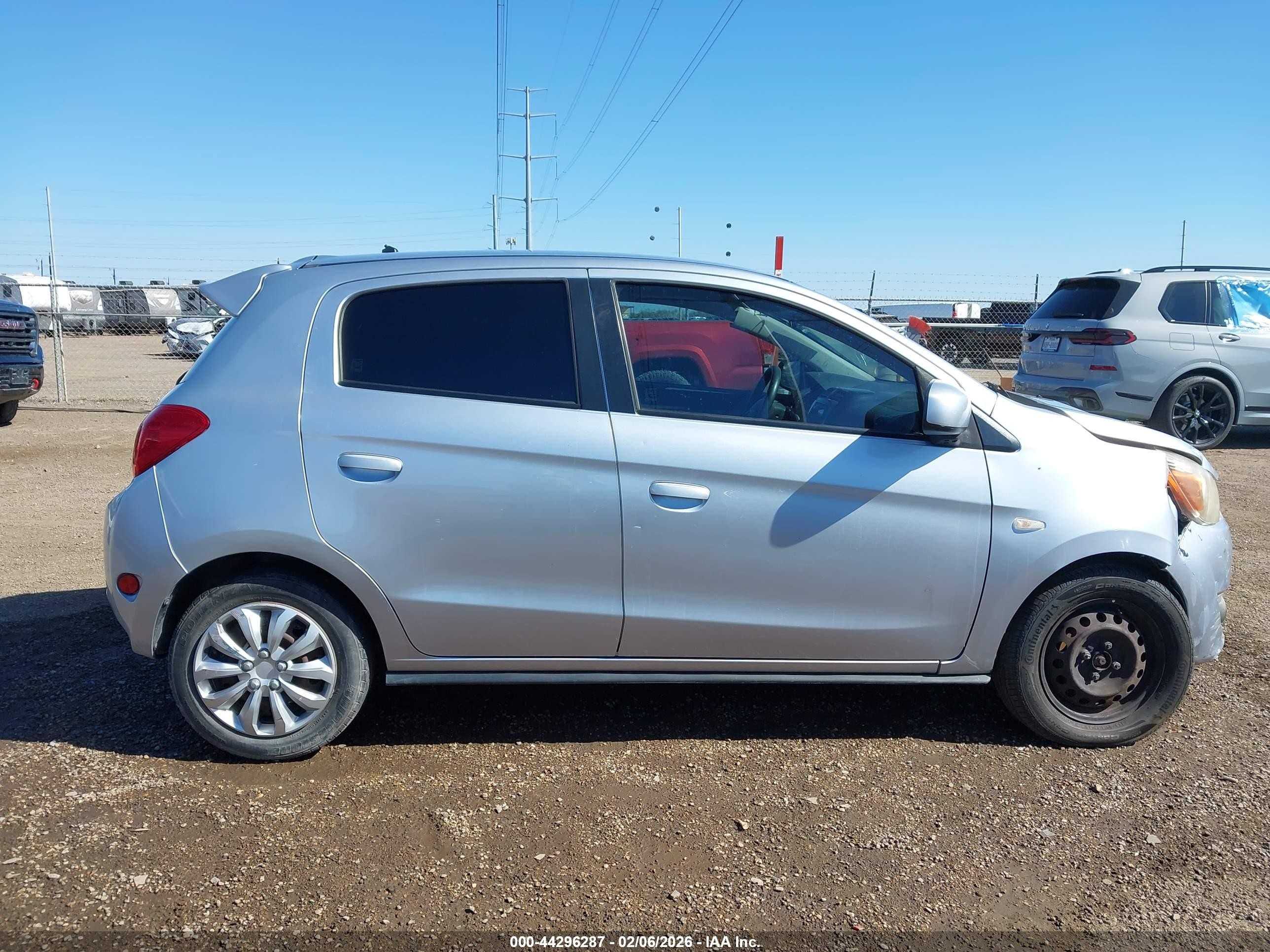 2015 Mitsubishi Mirage De Silver vin: ML32A3HJ4FH042690