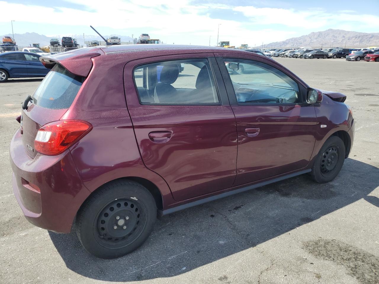 2019 Mitsubishi Mirage Es Maroon vin: ML32A3HJ4KH013717