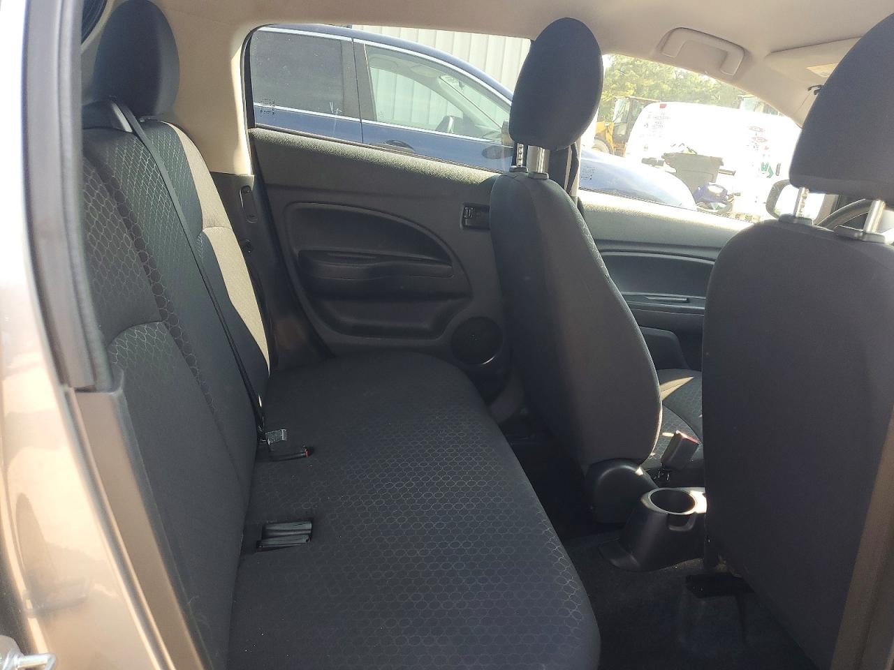 2015 Mitsubishi Mirage De Gray vin: ML32A3HJ5FH055299