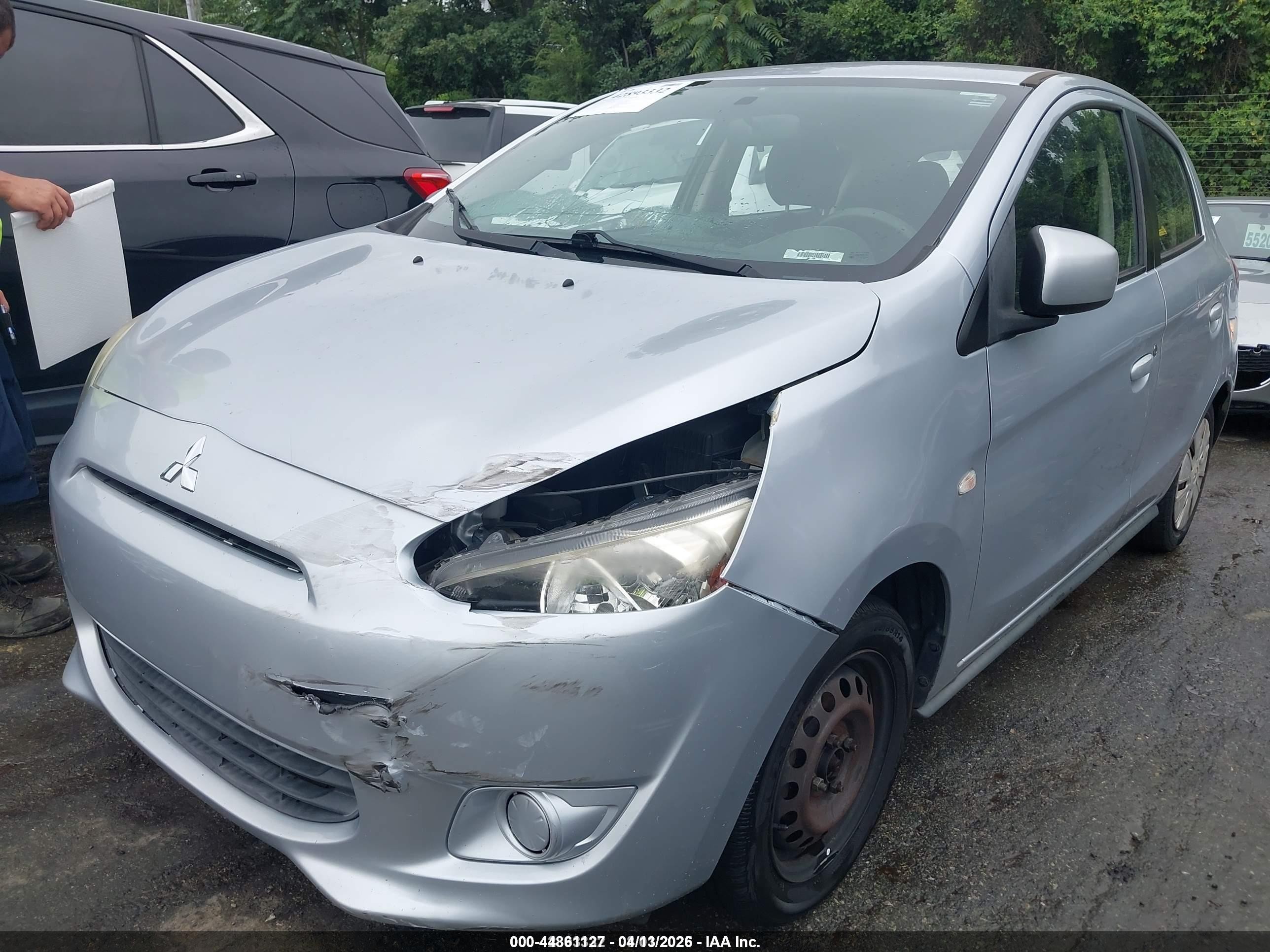 2015 Mitsubishi Mirage De/rf Silver vin: ML32A3HJ5FH058736