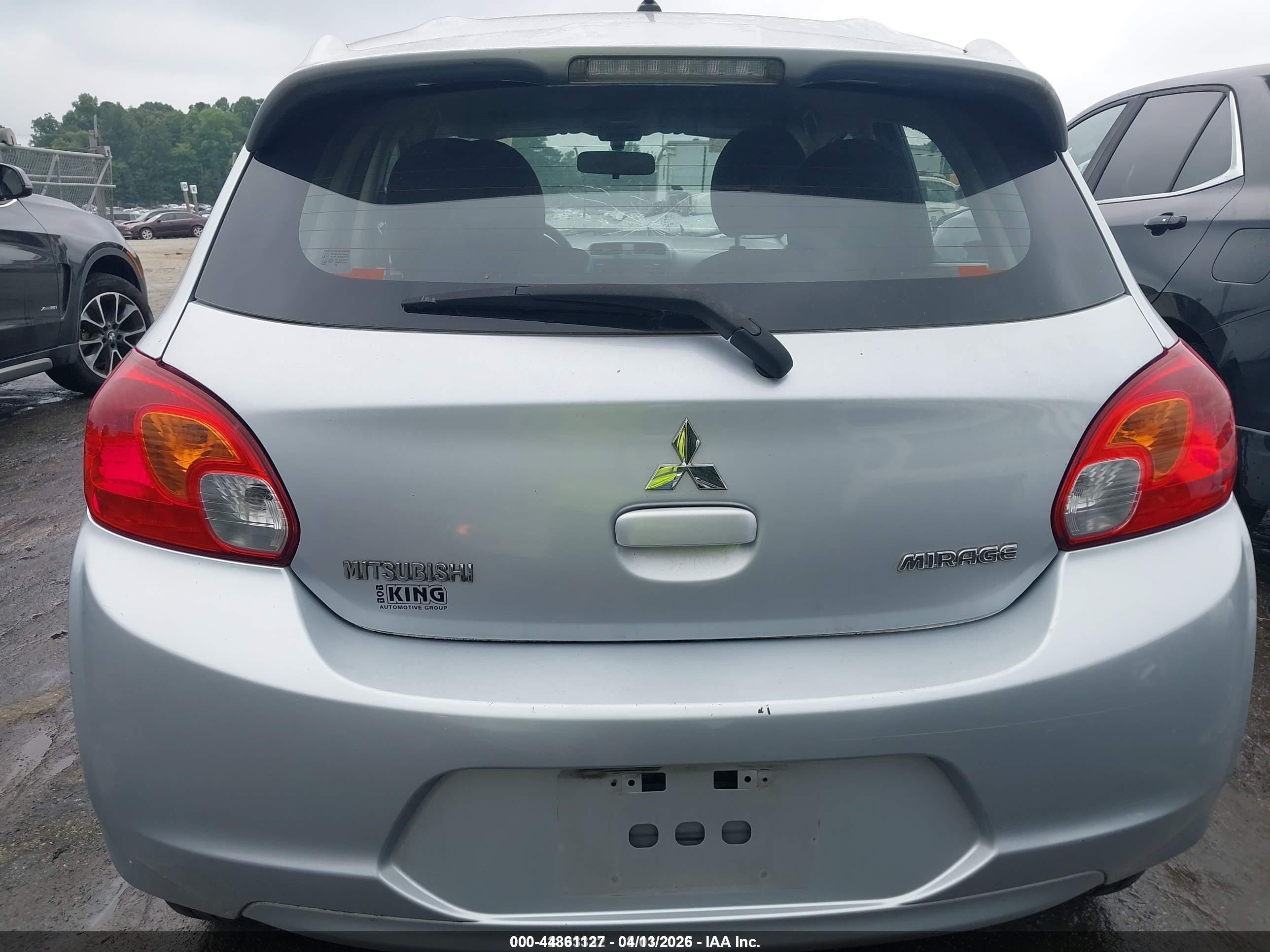 2015 Mitsubishi Mirage De/rf Silver vin: ML32A3HJ5FH058736