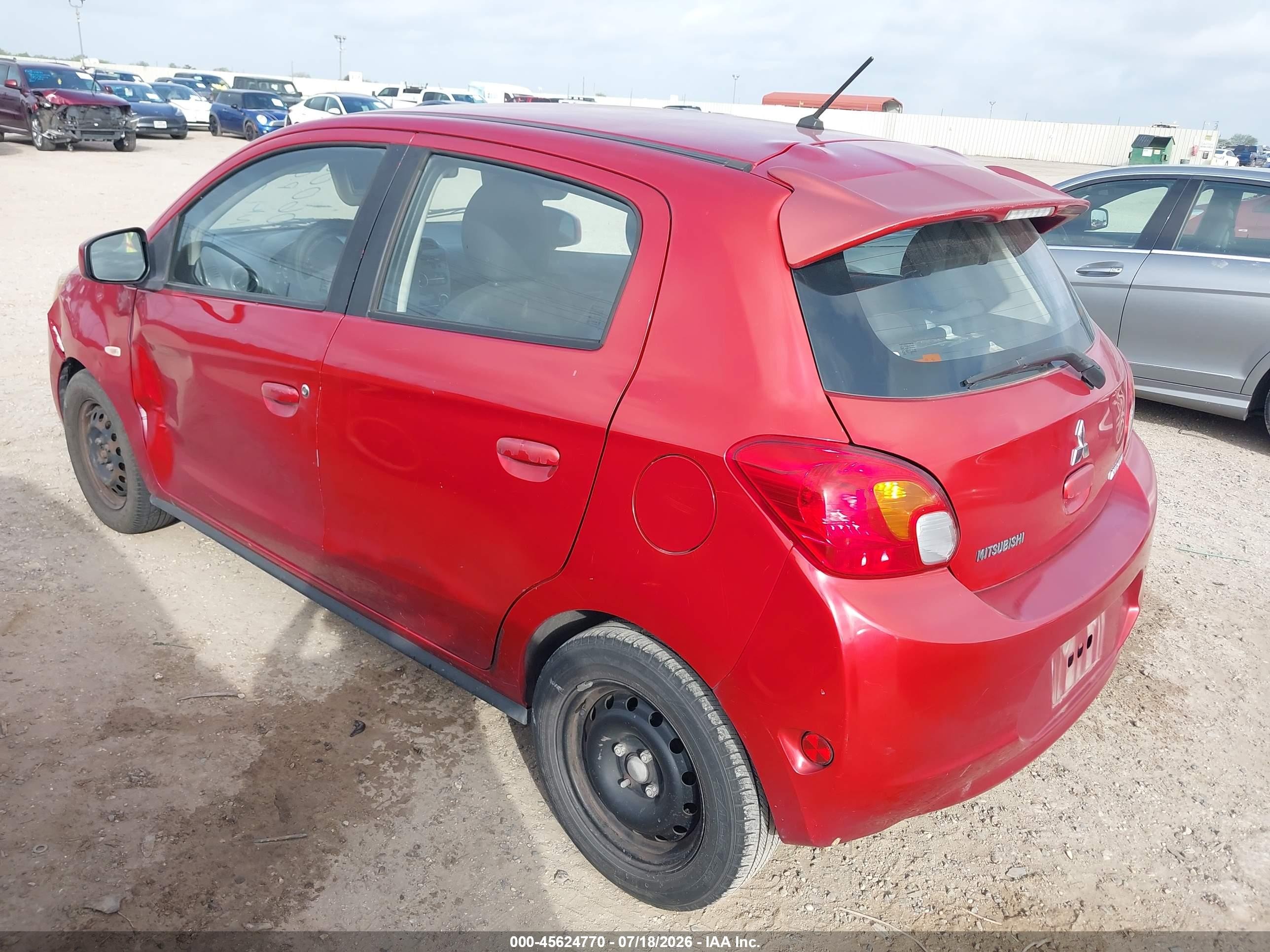 2015 Mitsubishi Mirage De Red vin: ML32A3HJ5FH060003