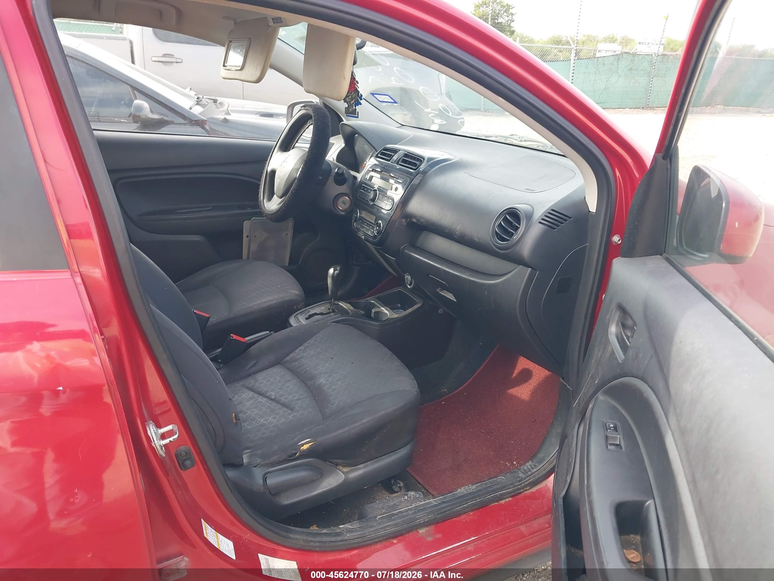 2015 Mitsubishi Mirage De Red vin: ML32A3HJ5FH060003