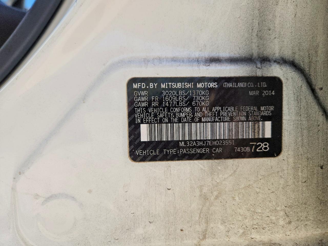2014 Mitsubishi Mirage De White vin: ML32A3HJ7EH023551