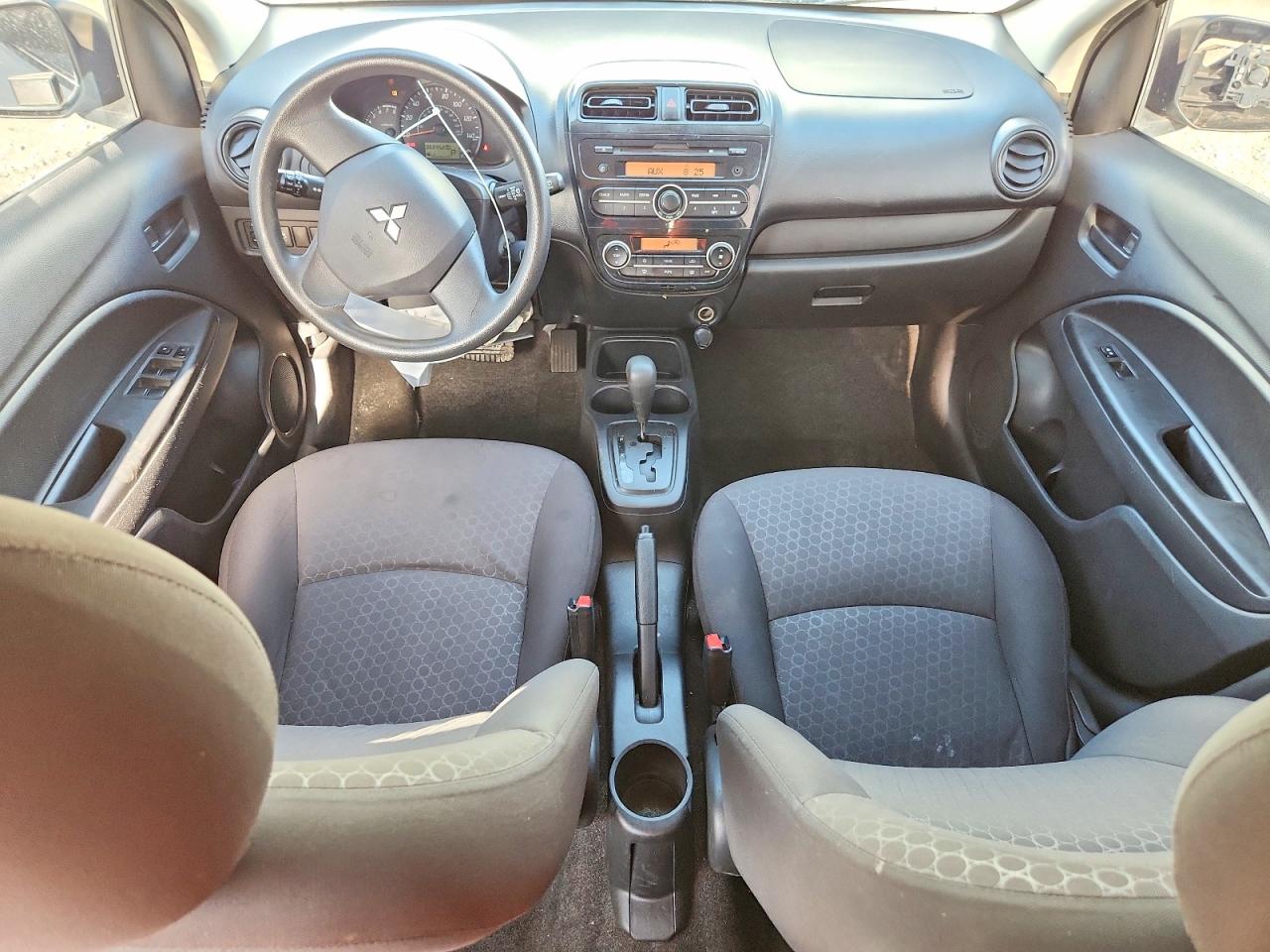 2014 Mitsubishi Mirage De White vin: ML32A3HJ7EH023551
